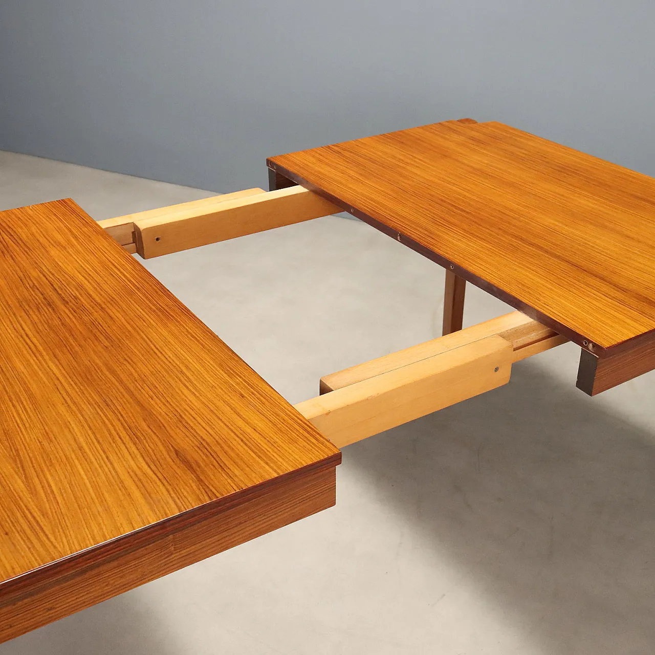 Extendable table, 1960s 7