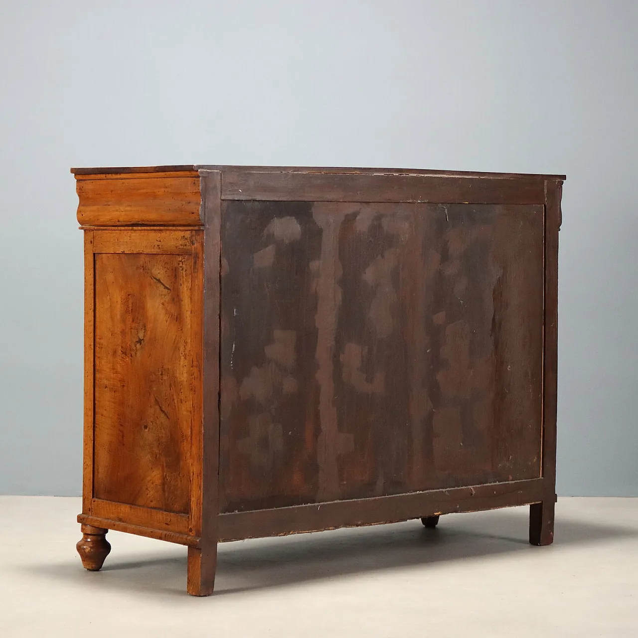Charles X chest of drawers in walnut, 19th century 9
