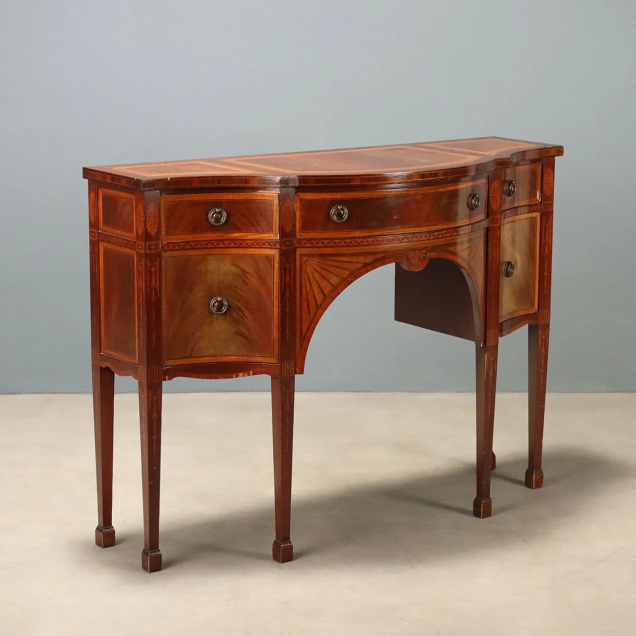 Victorian style servant in mahogany with inlays, 20th century 1
