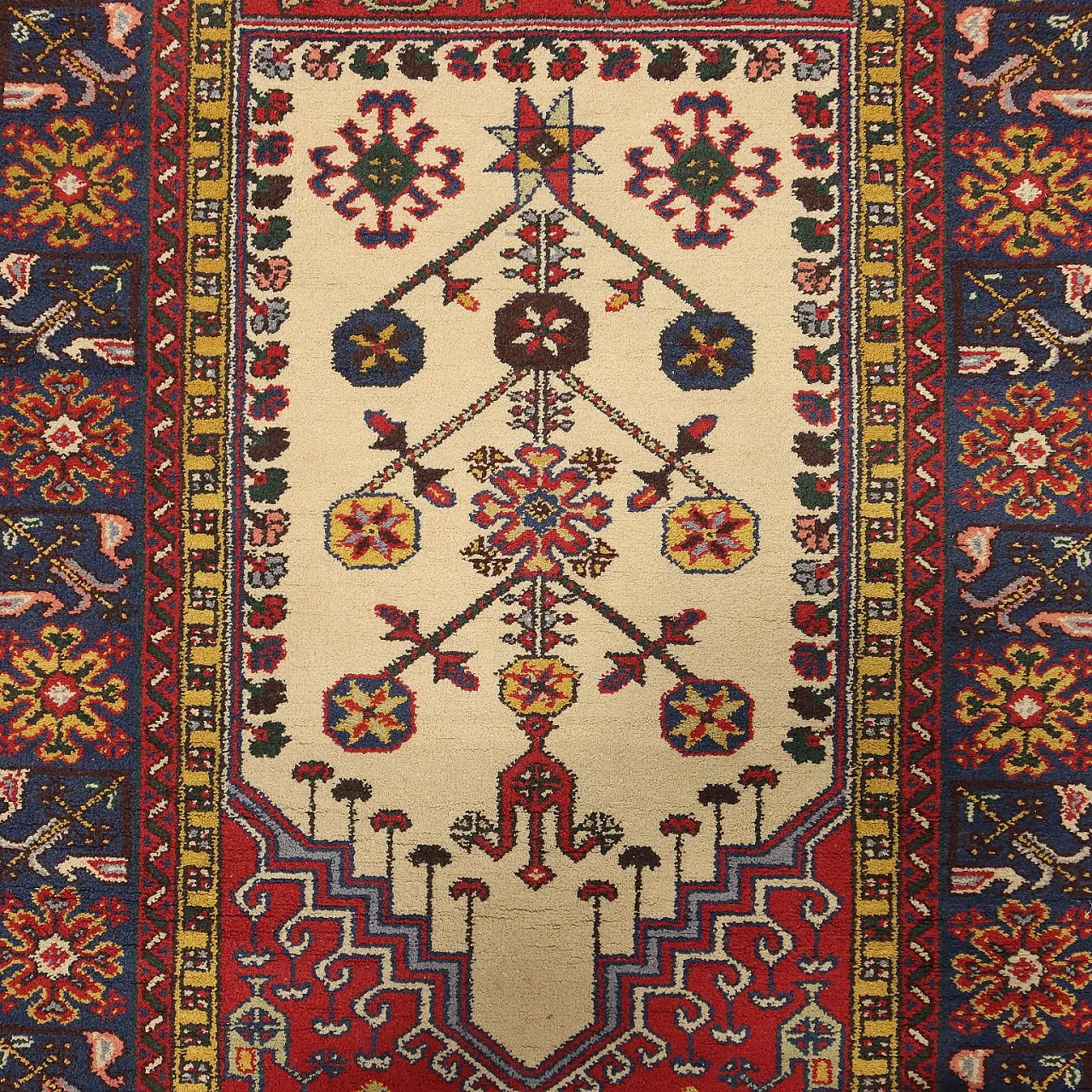 Ladik rug in cotton and wool, 20th century 4
