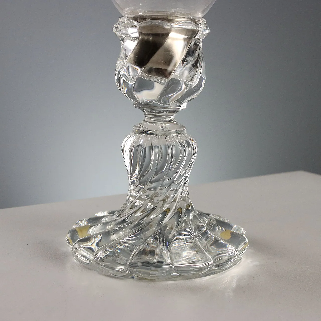 Coppia di candelieri in cristallo e vetro di Baccarat, '900 6