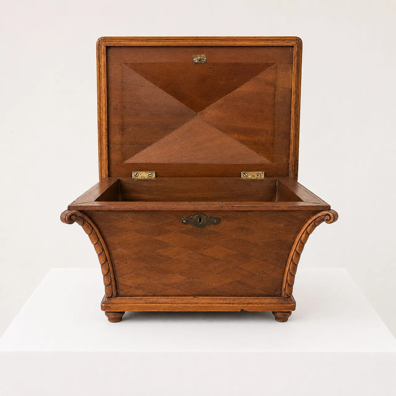 Scatola decorativa tea caddy Mid-Century in legno intarsiato e ottone 9