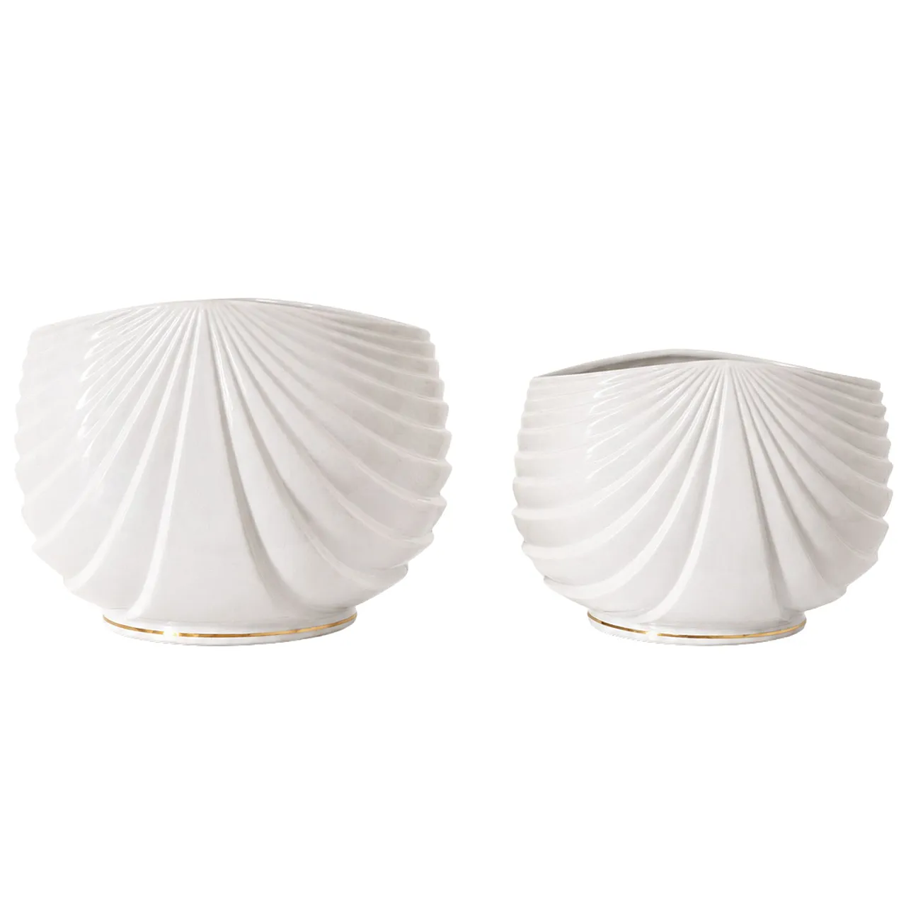 Pair of Gio Ponti style white and gold ceramic vases, 1970s 2