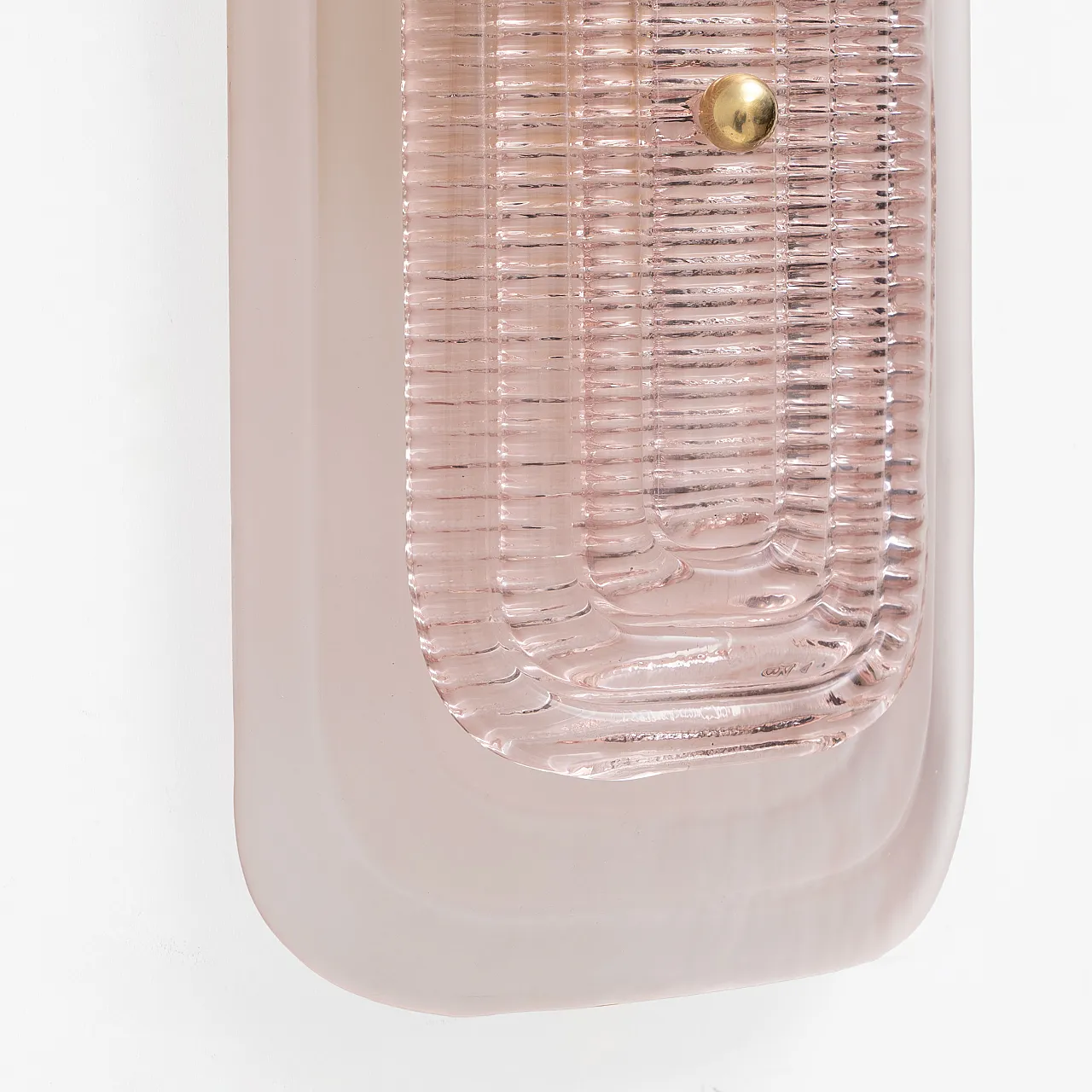 Pair of Art Deco wall lights in pink Murano glass and brass, 2000s 6