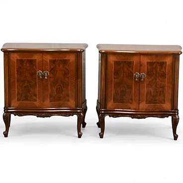 Pair of Mid-Century walnut-veneered nightstands, mid-20th century