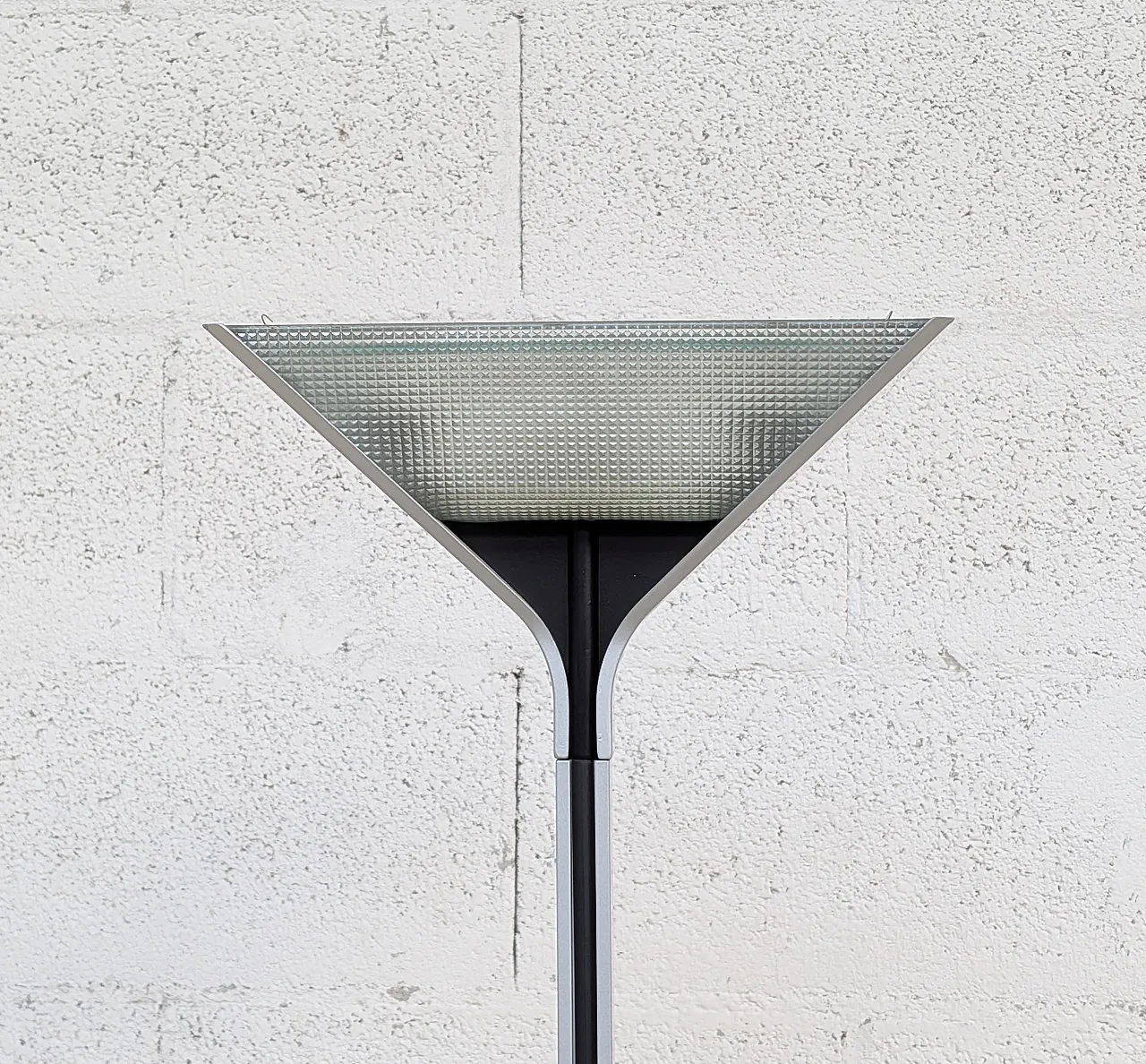 Gray Papillona floor lamp by Tobia Scarpa for Flos 70s 4