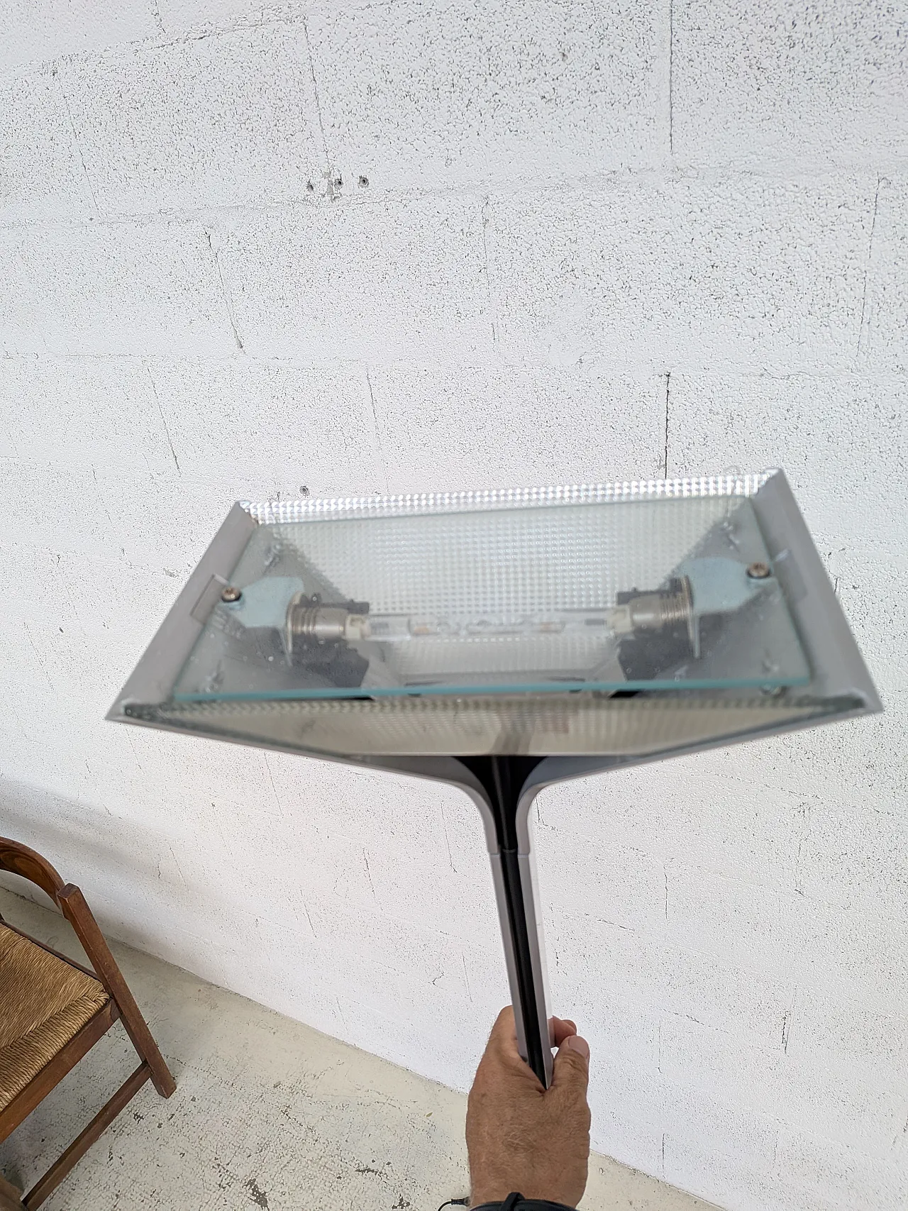 Gray Papillona floor lamp by Tobia Scarpa for Flos 70s 9