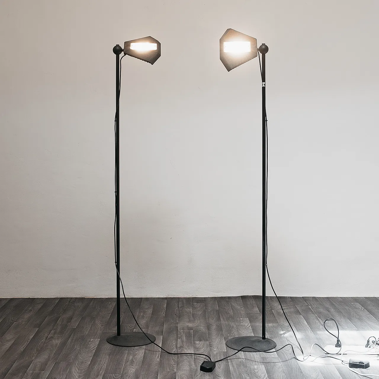 Pair of floor lamps by Ettore Sottsass for Olivetti Synthesis, 80s 1