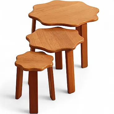 3 Wooden nesting tables, 20th century