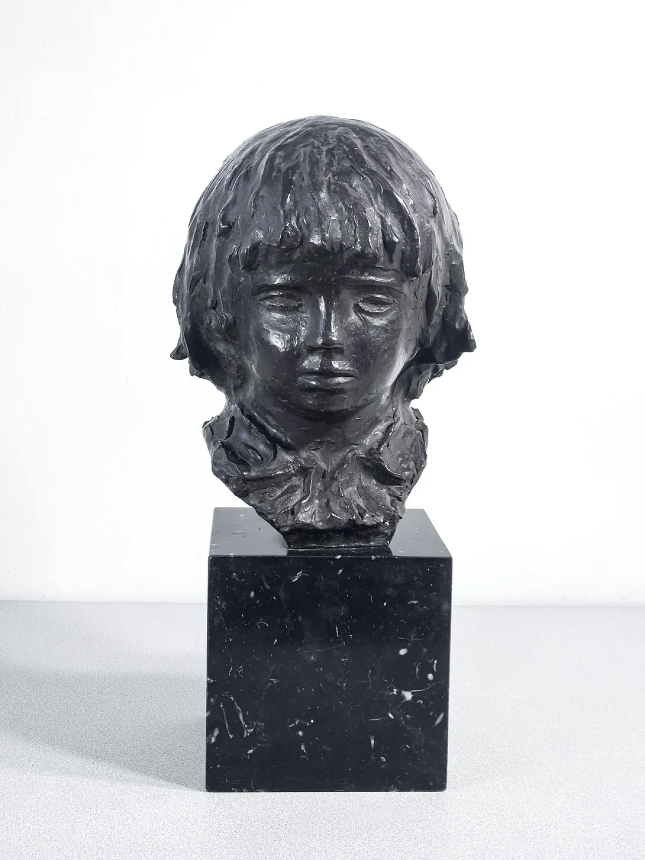 Coco, scultura in bronzo di Renoir, primo '900 3