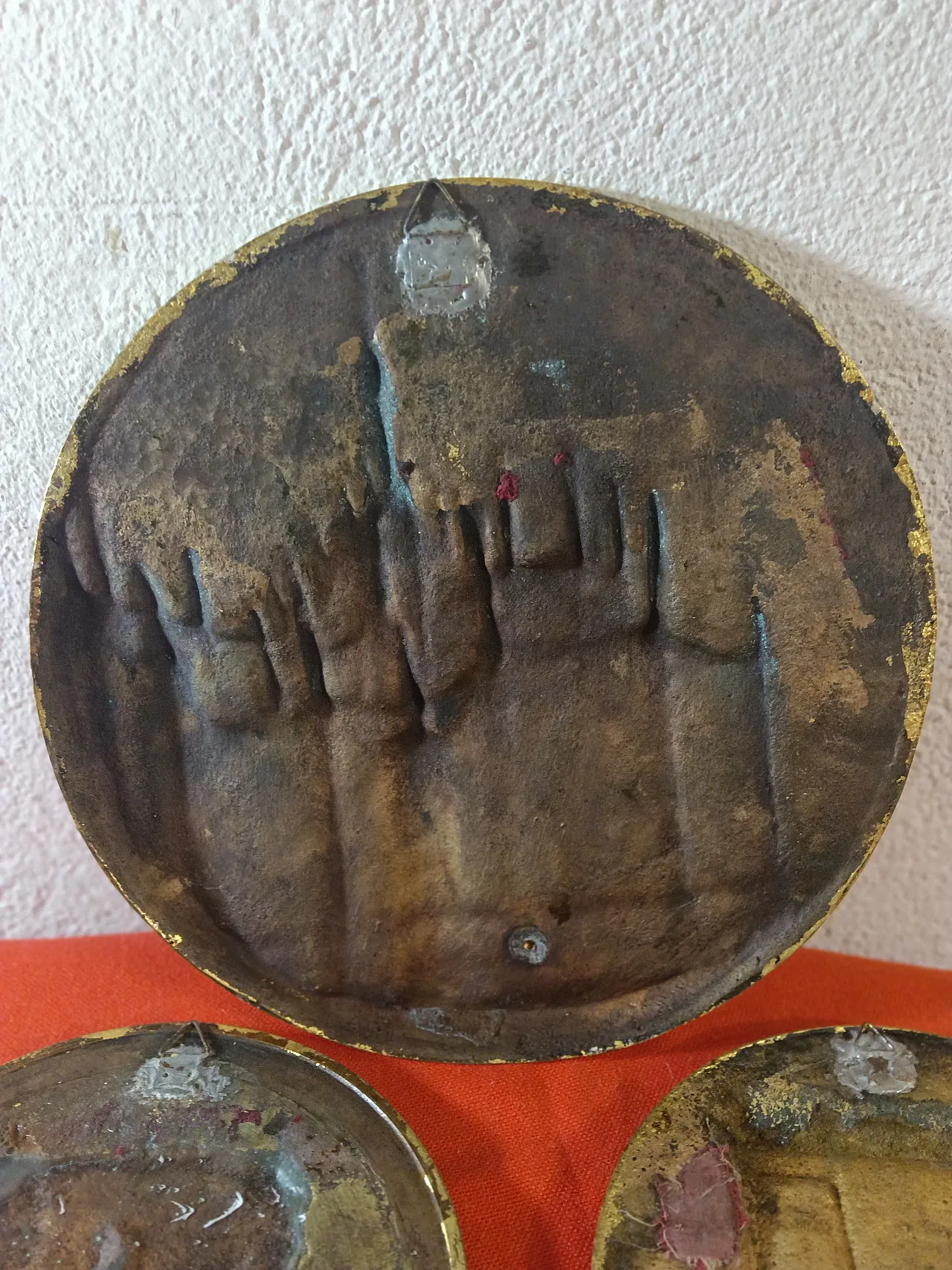 City of Milan medallions in gilded bronze casting, 1980s 4