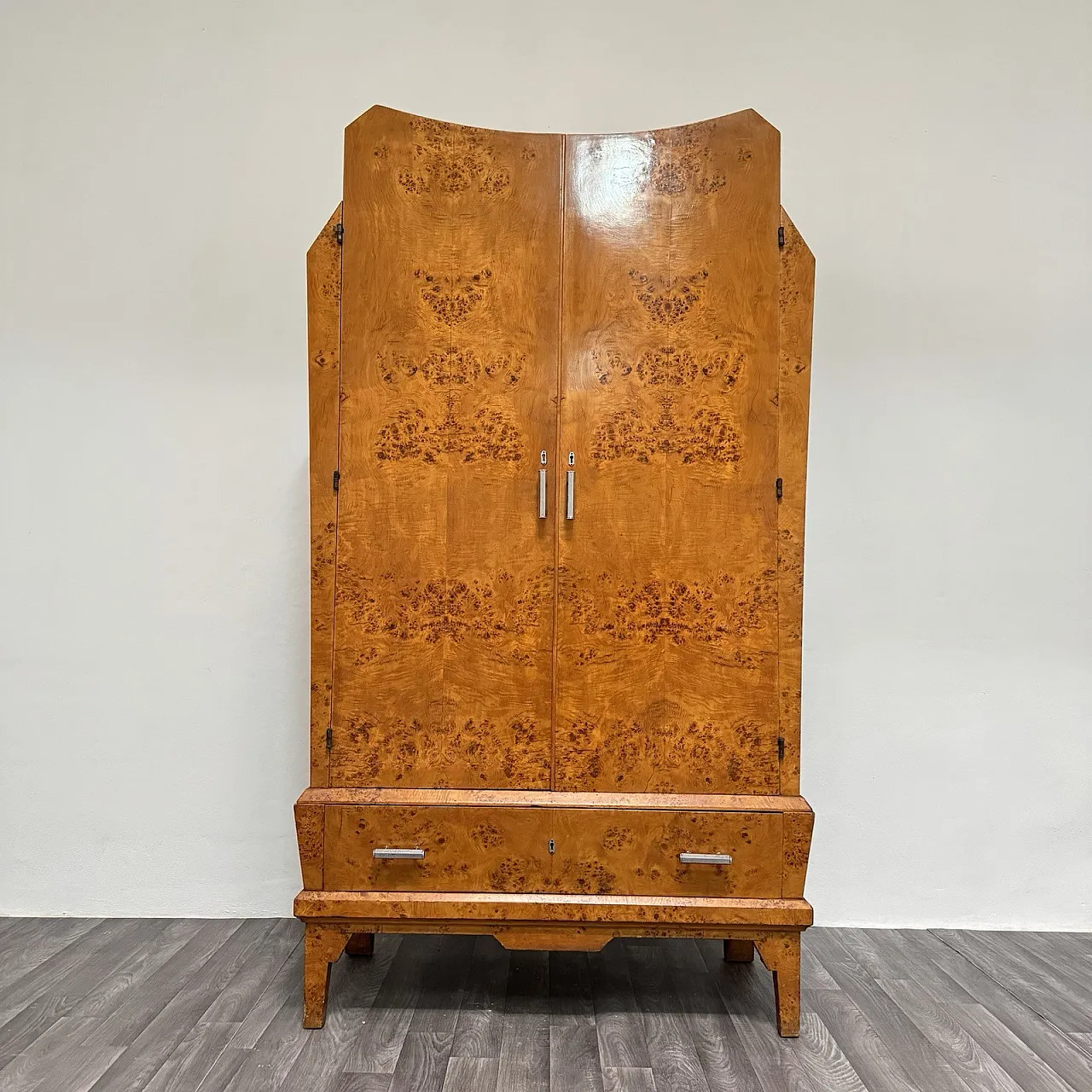 Art Deco Cubist Cabinet in Burl Wood, 1940s 4