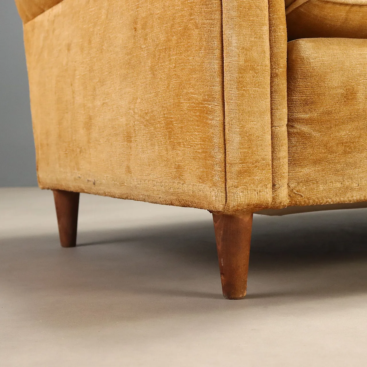 Three seater sofa in velvet, 1950s 6