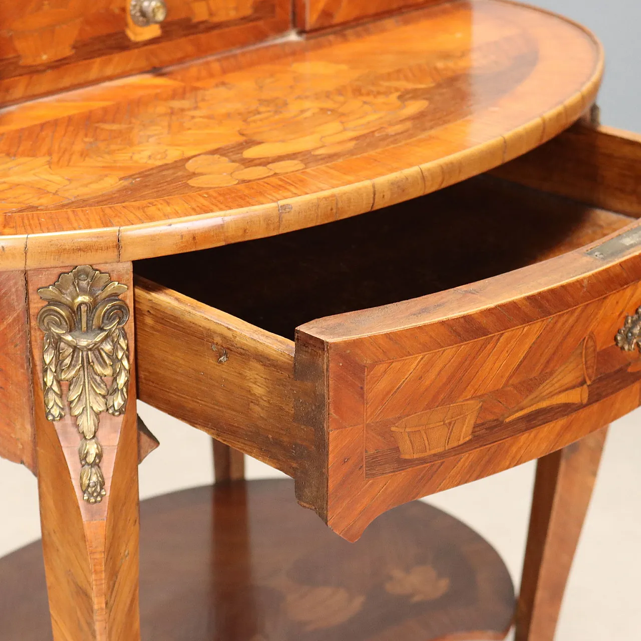 Desk in Bois de Rose with inlays, early 20th century 6