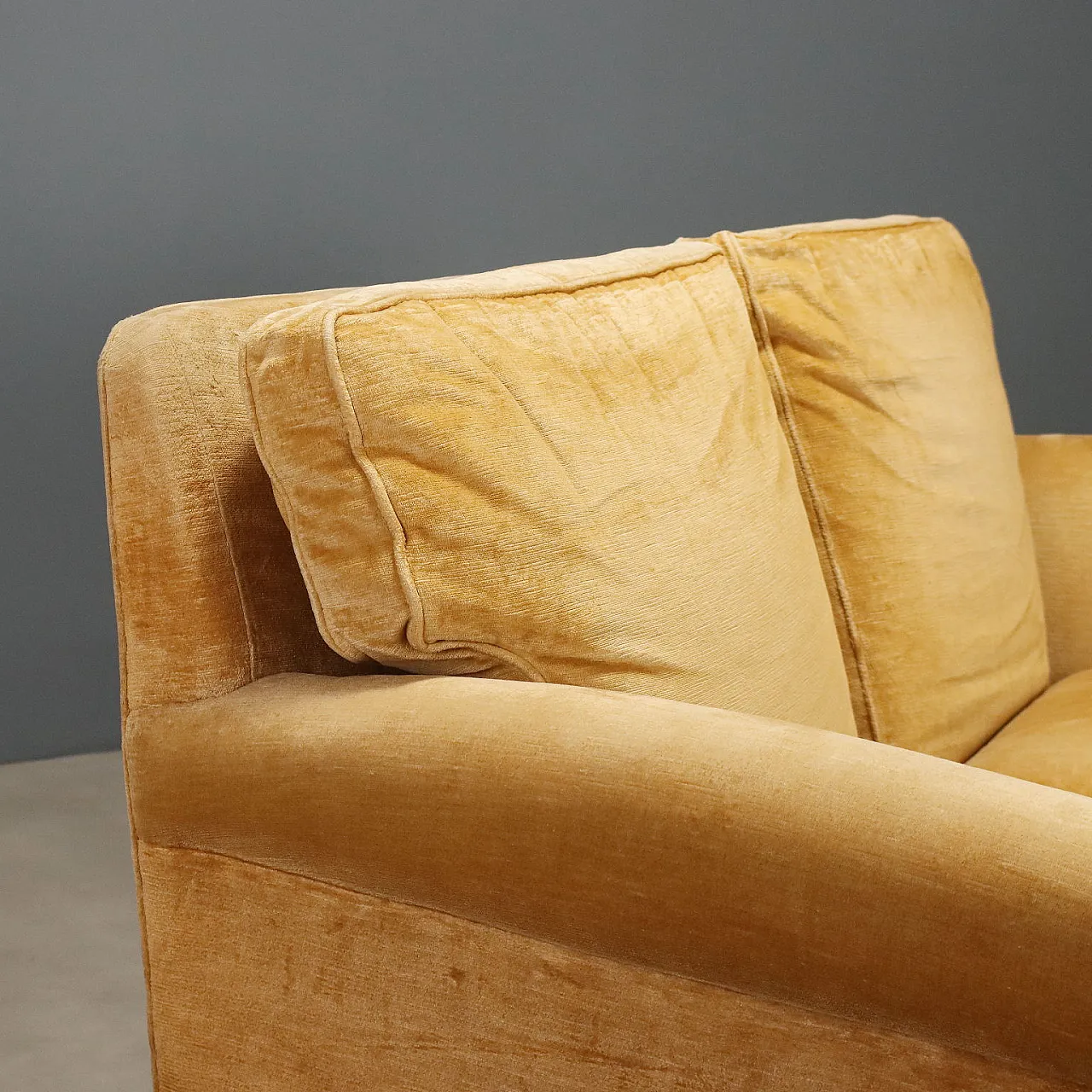 Two seater sofa in velvet, 1950s 3