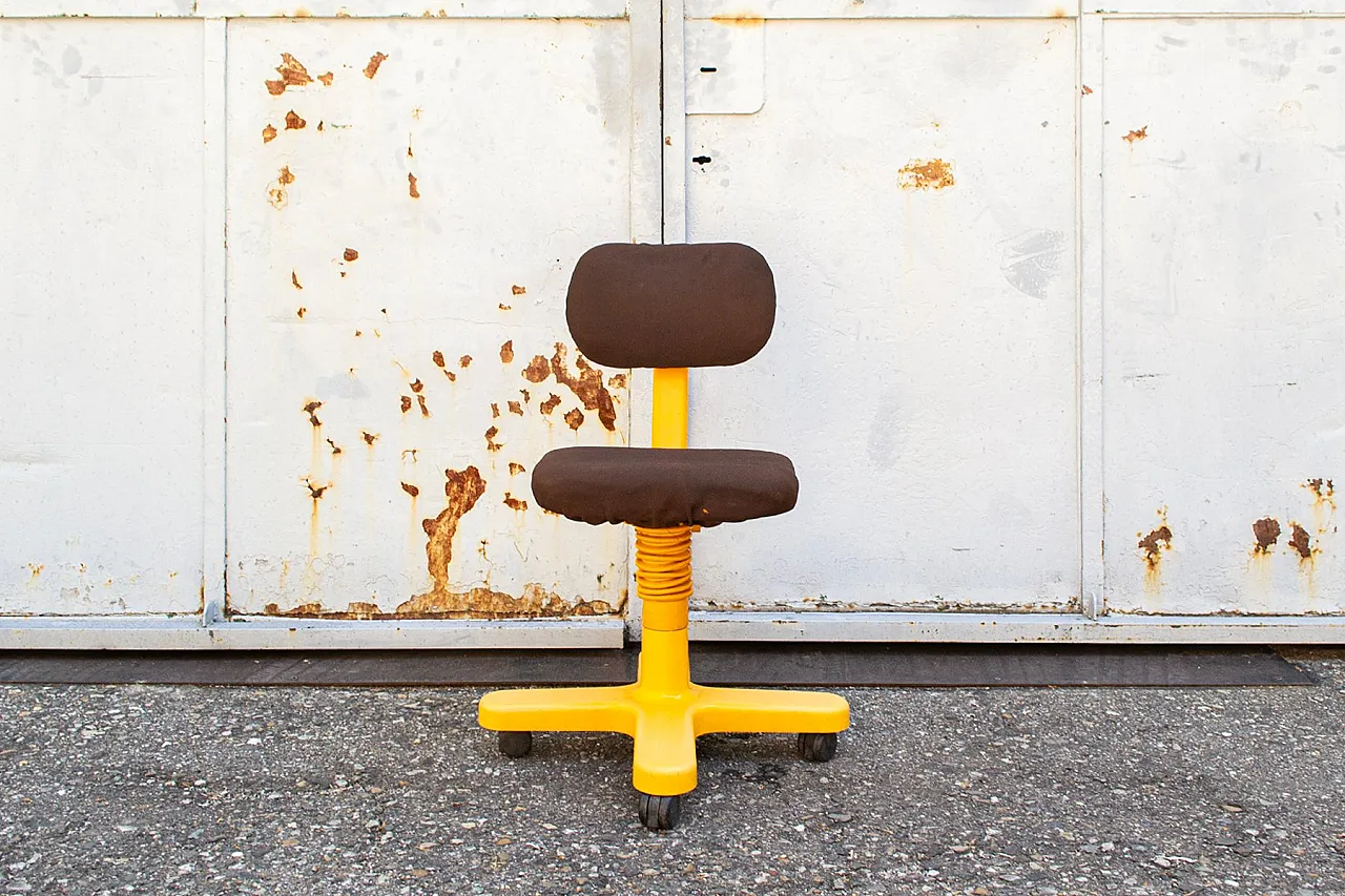 Sedia girevole di Ettore Sottsass per Olivetti Synthesis, anni '60 1