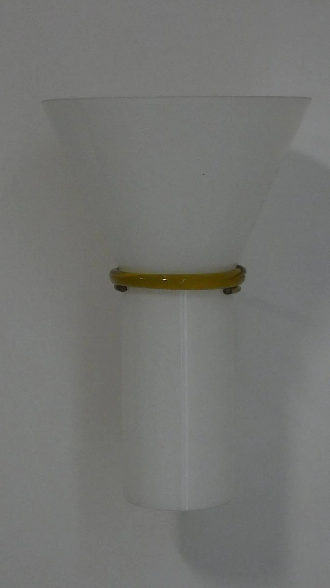 Murano glass wall lamp from Leucos, Italy, 1970s 4