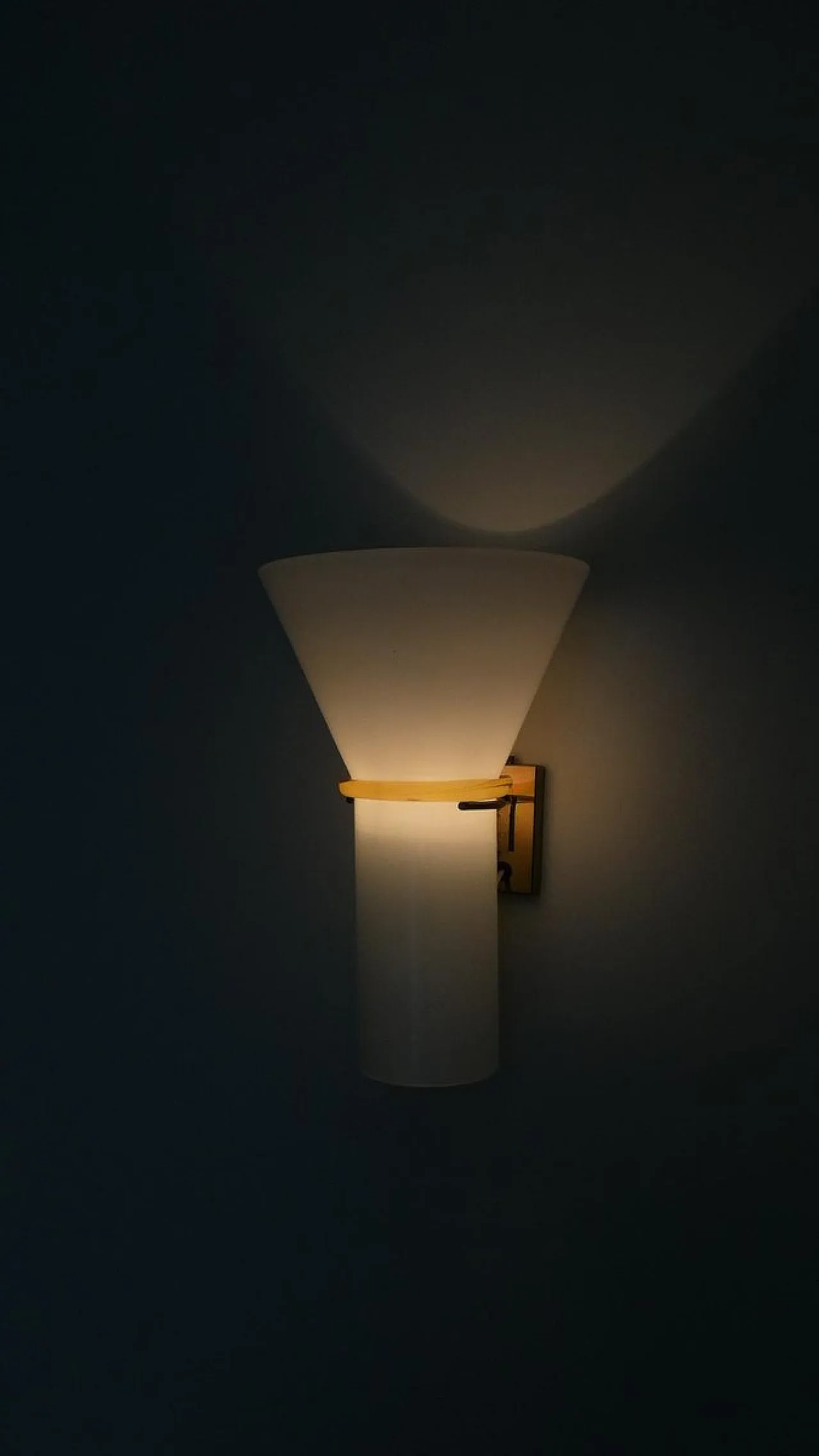 Murano glass wall lamp from Leucos, Italy, 1970s 6