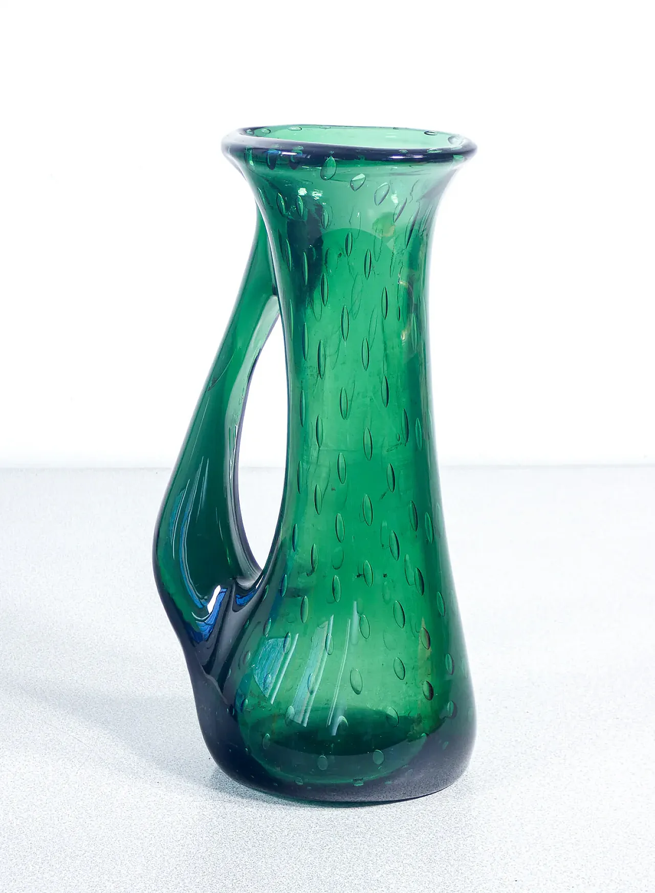 Vaso in vetro soffiato bullicante verde di Murano, anni '70 1