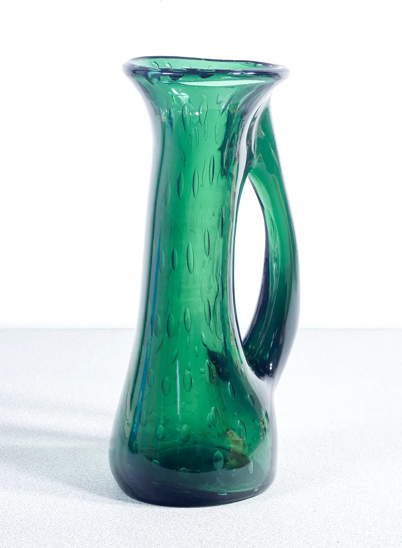Vaso in vetro soffiato bullicante verde di Murano, anni '70 5