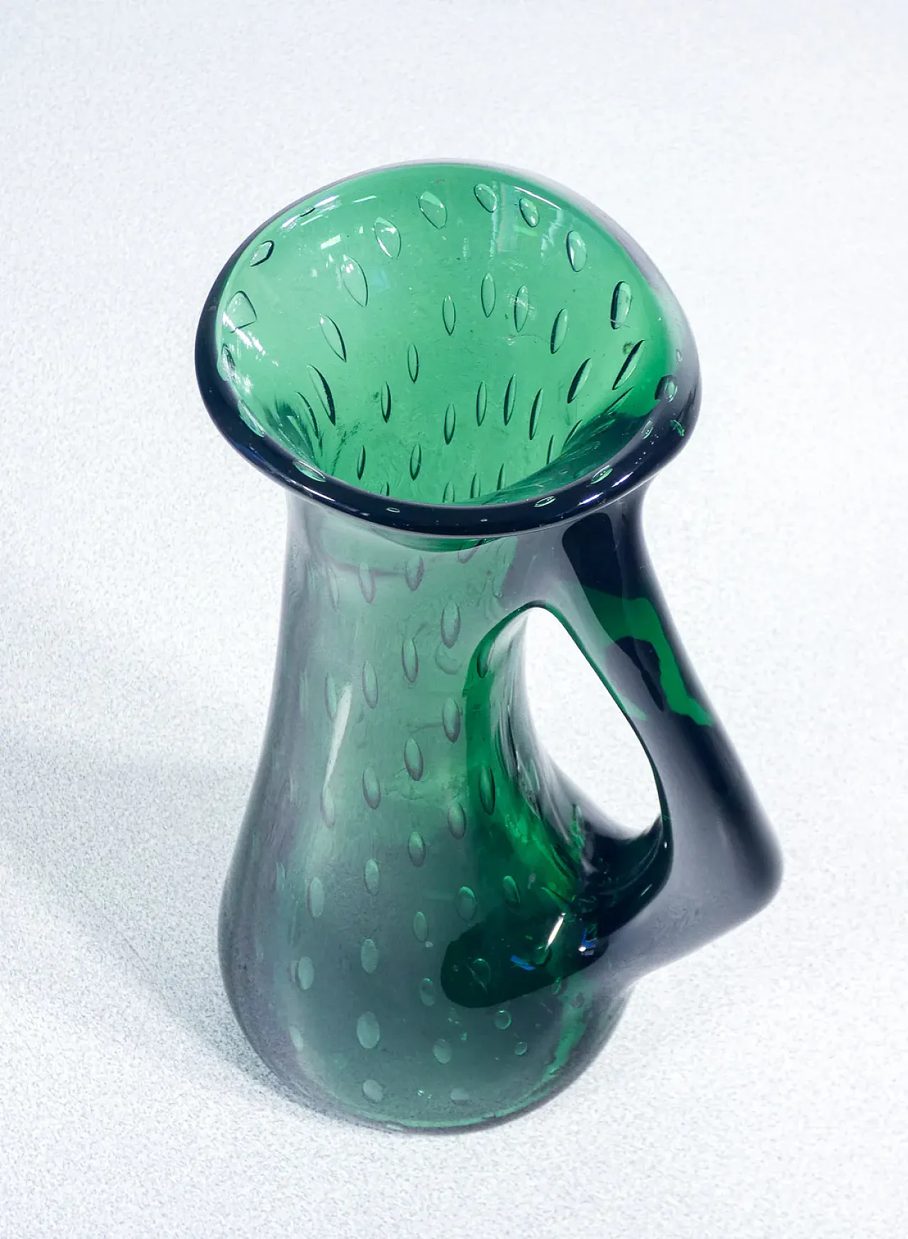 Vaso in vetro soffiato bullicante verde di Murano, anni '70 7