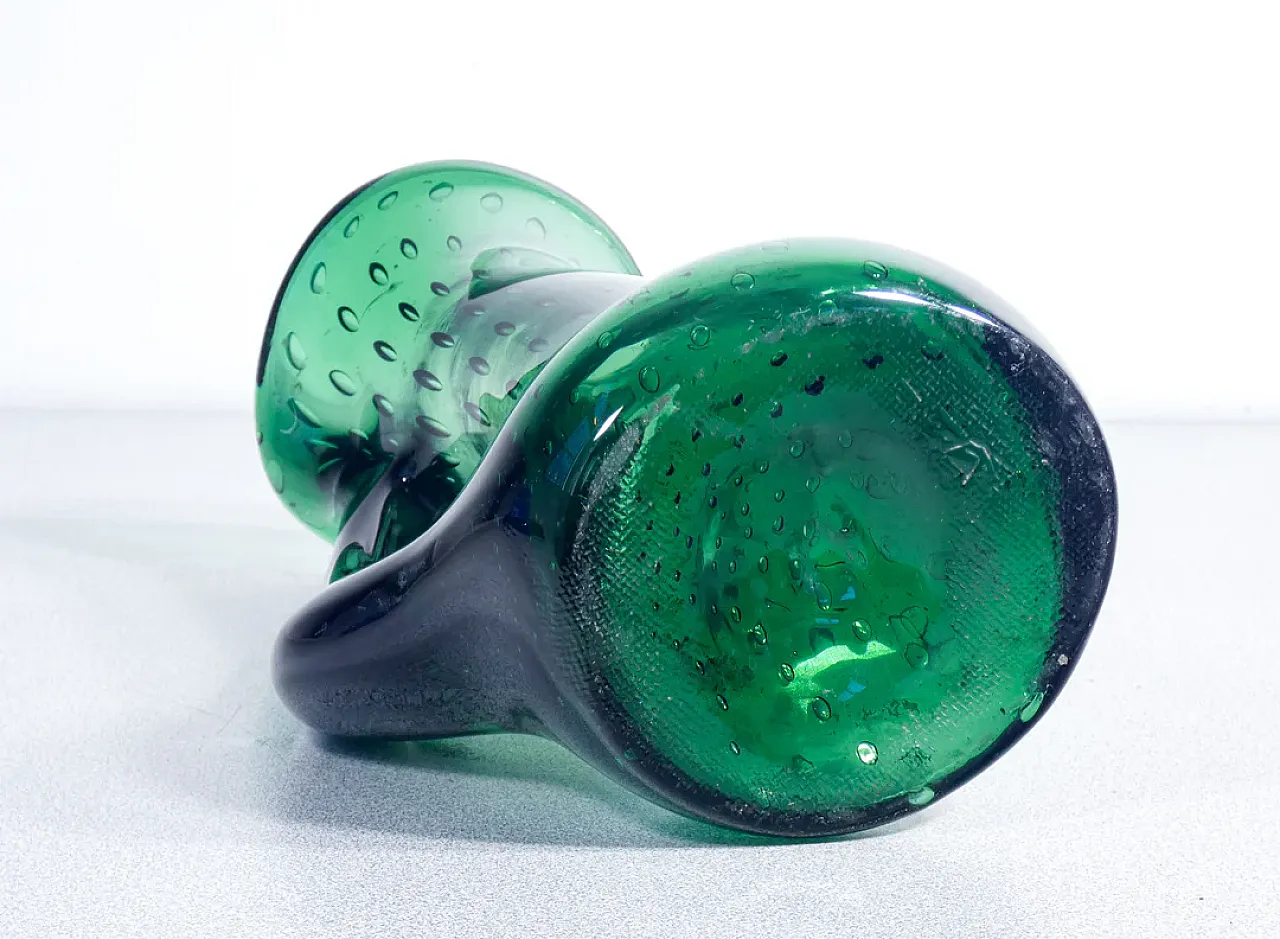 Vaso in vetro soffiato bullicante verde di Murano, anni '70 9