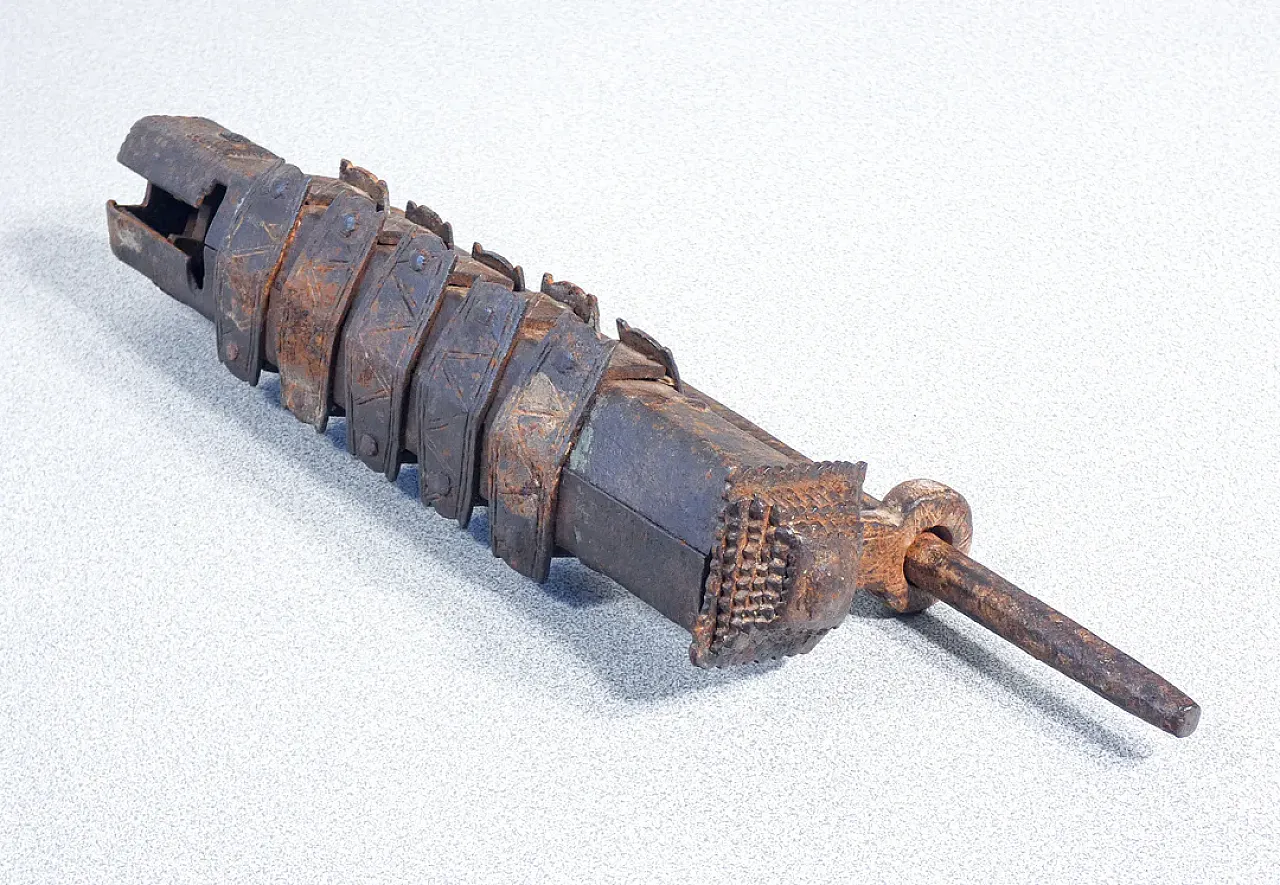 3 Iron locks, 19th century 9