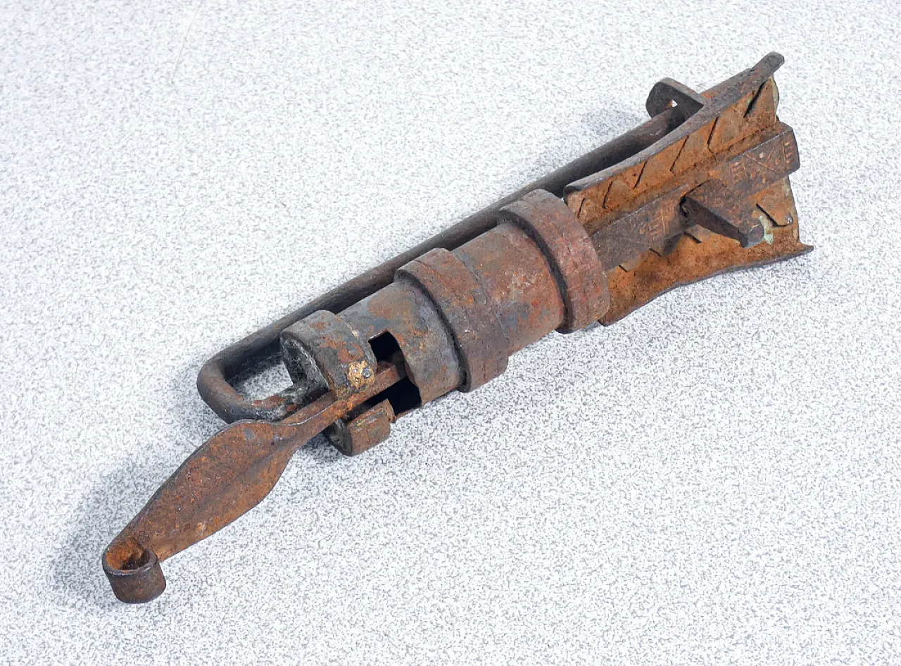3 Iron locks, 19th century 13