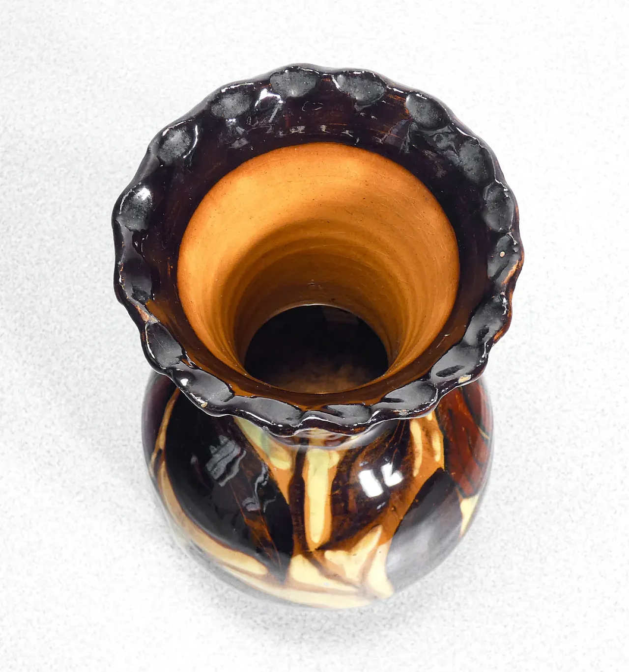 Vaso in ceramica dipinta e smaltata, metà '900 6