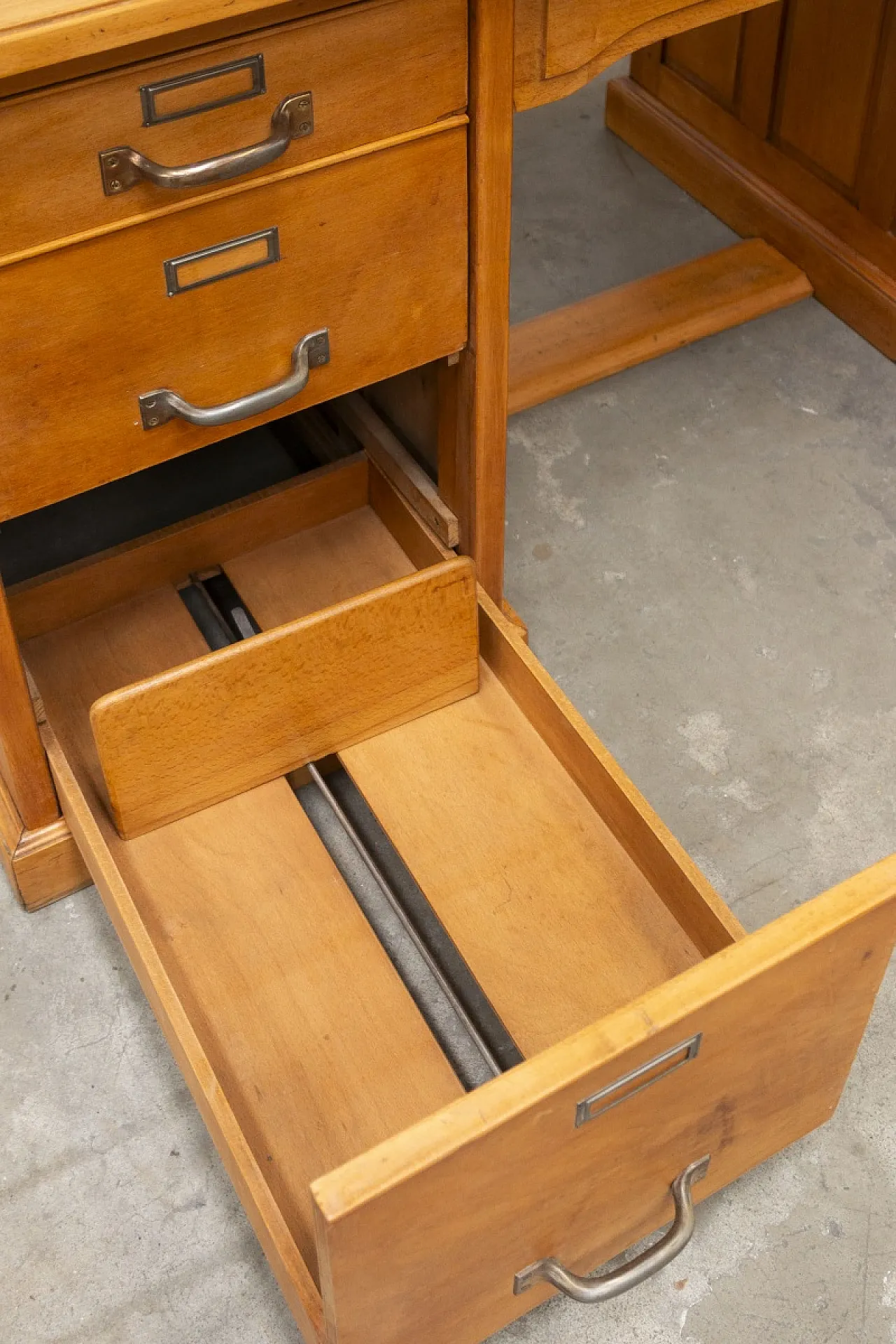 Antonio Ferretti center desk, 1950s 4