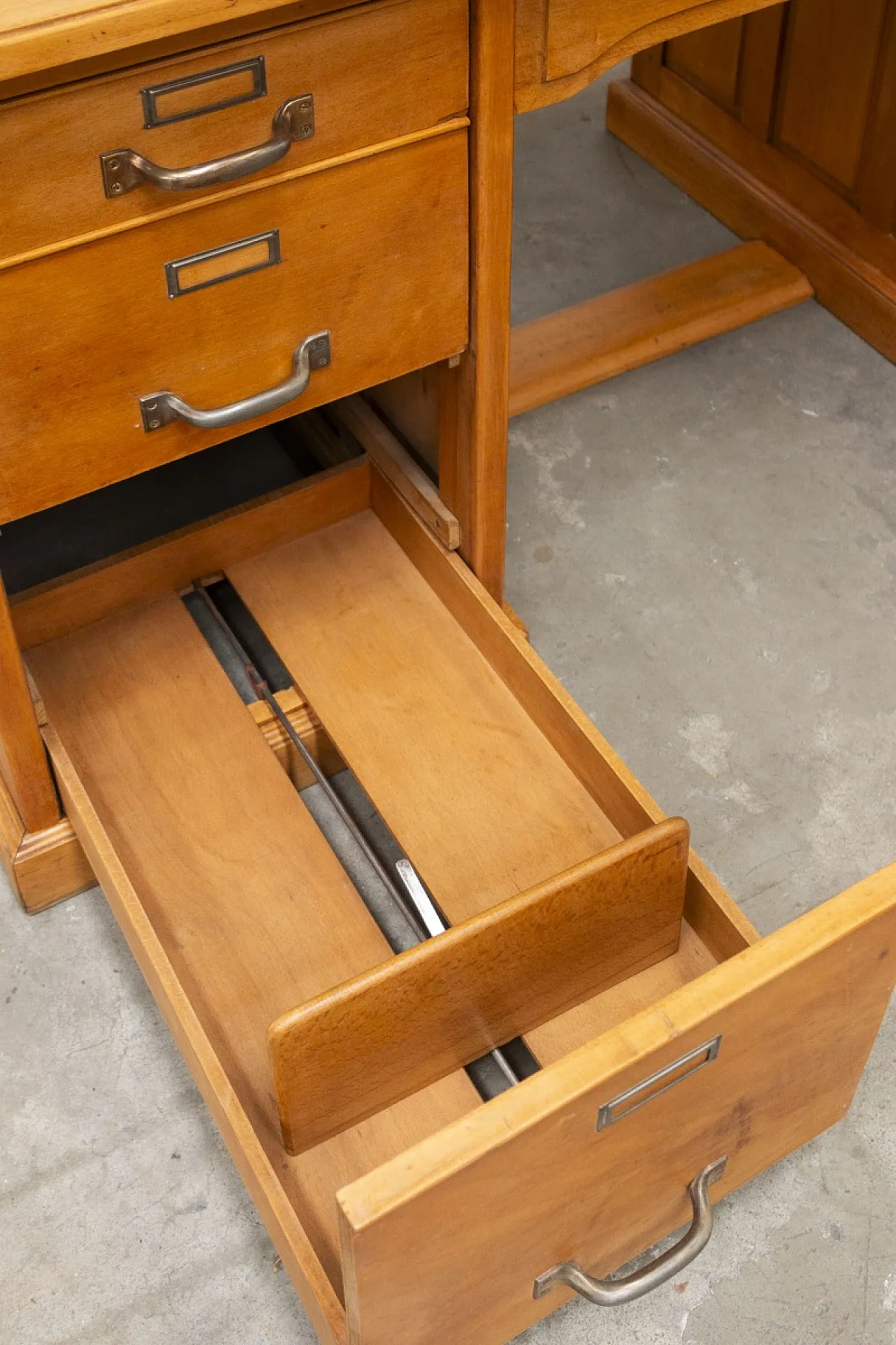 Antonio Ferretti center desk, 1950s 5