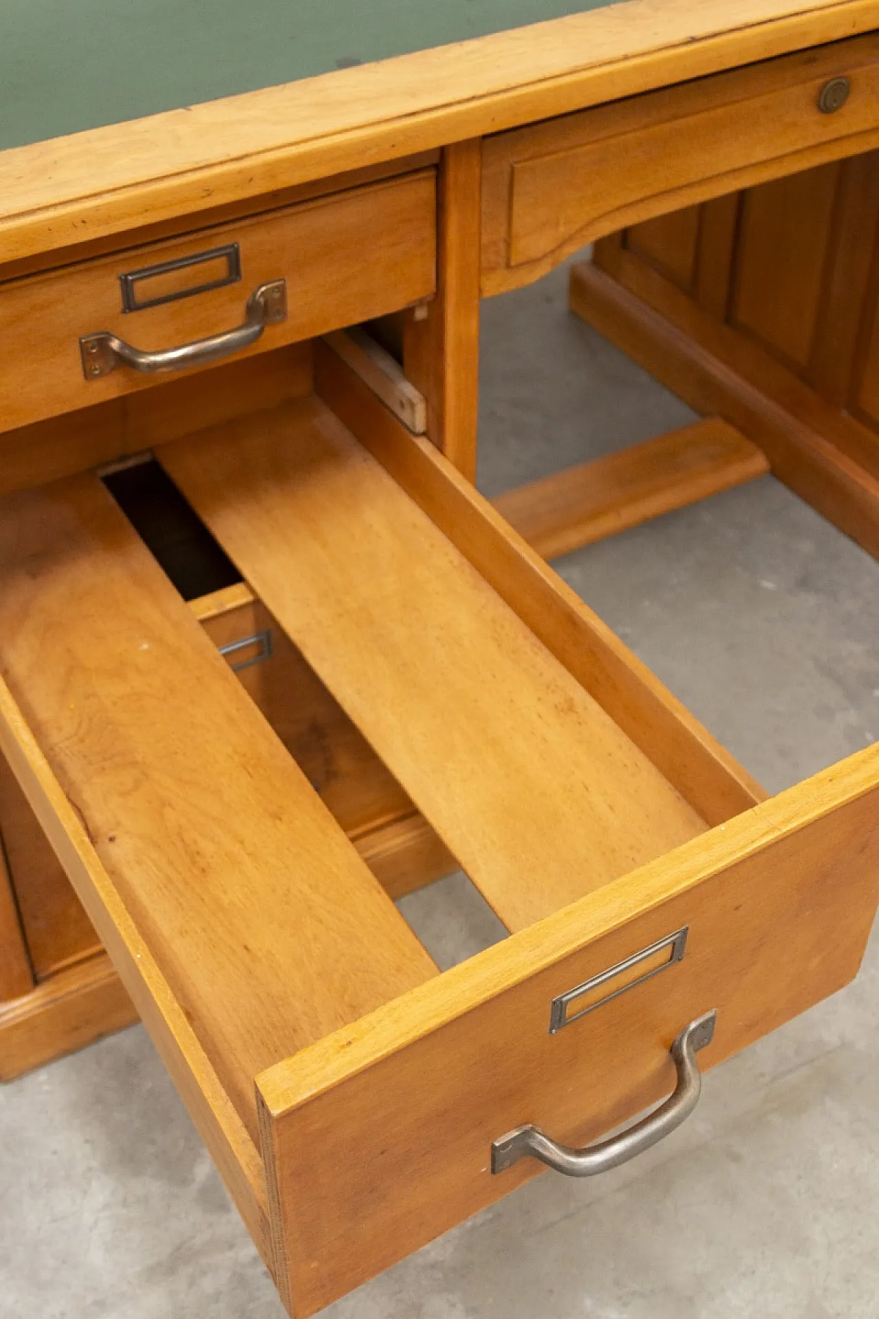 Antonio Ferretti center desk, 1950s 6