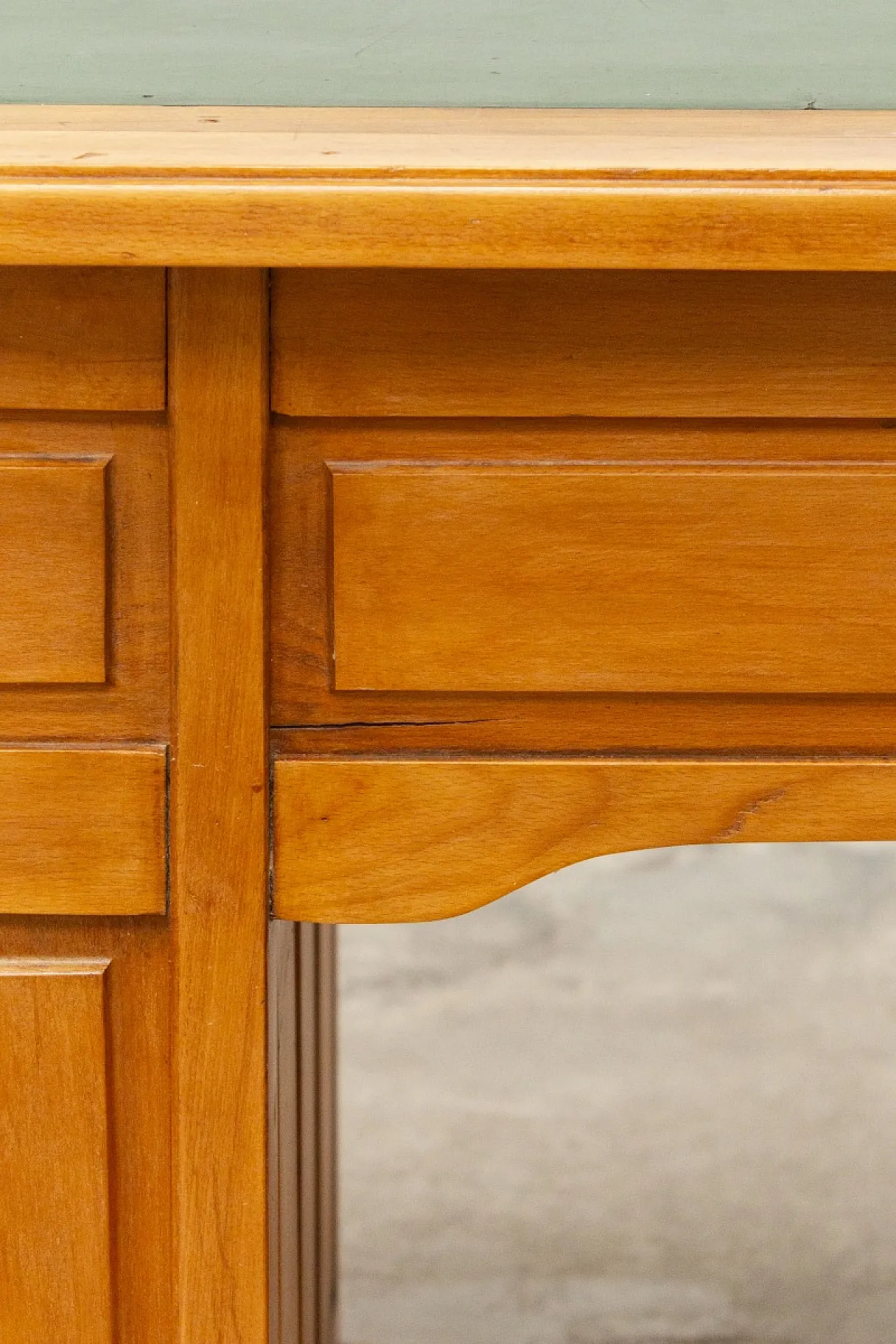 Antonio Ferretti center desk, 1950s 21
