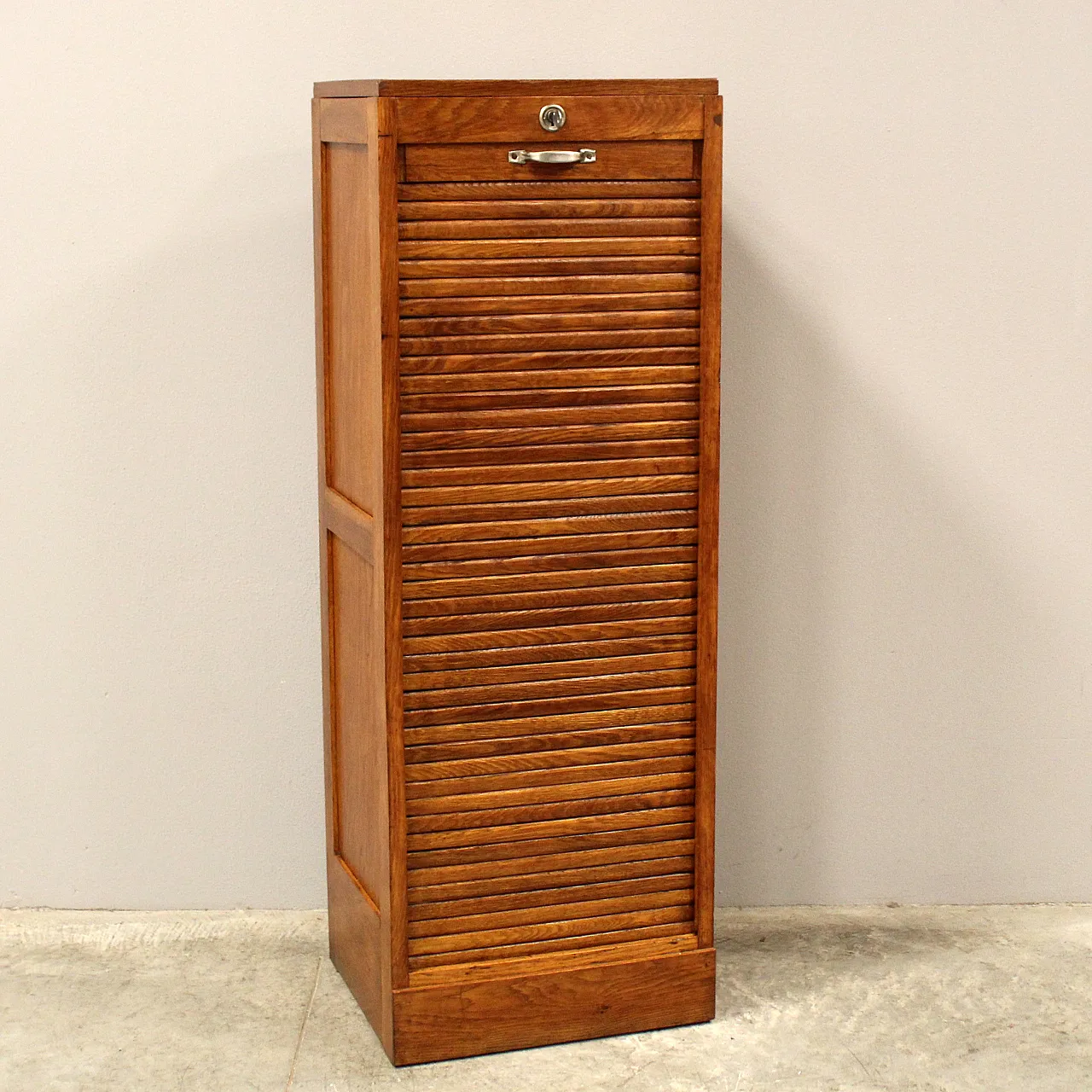 Filing cabinet with oak archive filing shutter, early 1900s 1