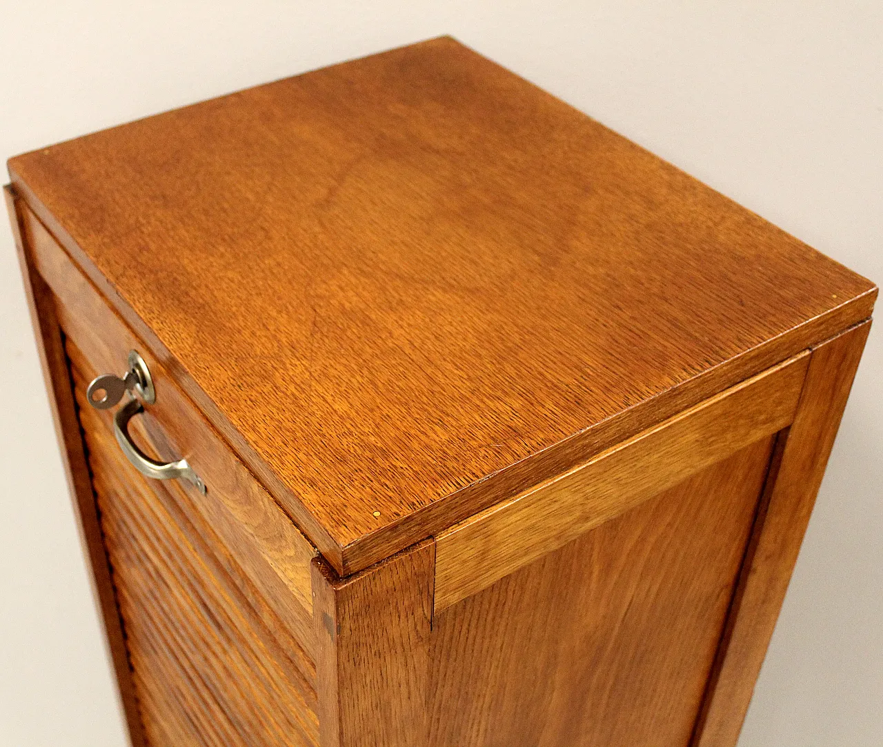 Filing cabinet with oak archive filing shutter, early 1900s 8