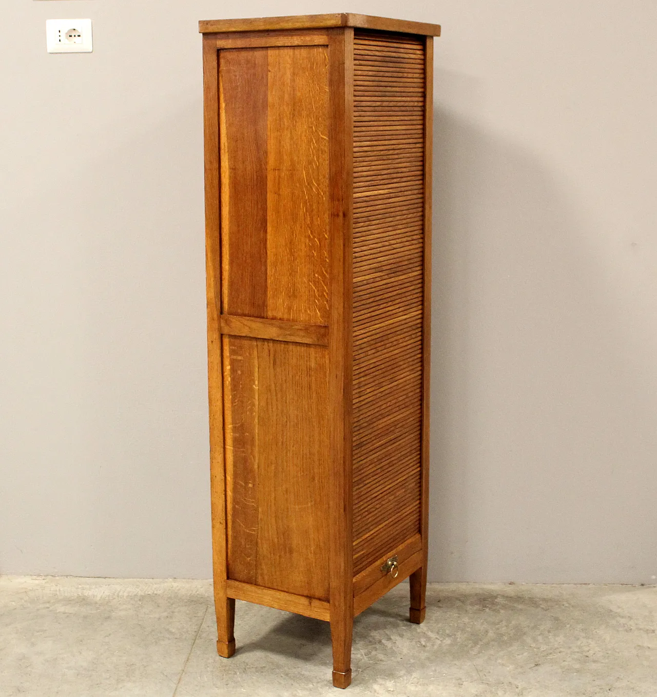 Filing cabinet with oak archive filing shutter, early 1900s 3
