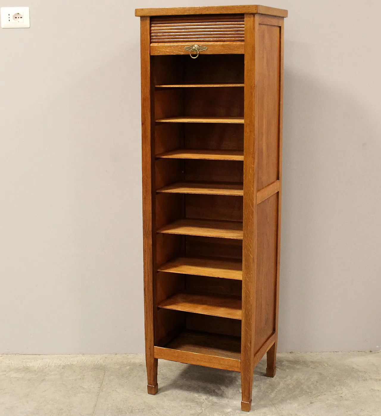 Filing cabinet with oak archive filing shutter, early 1900s 6
