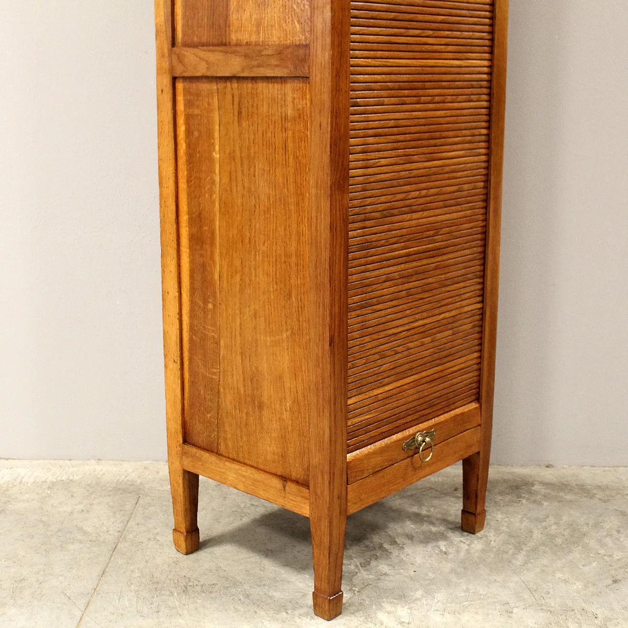 Filing cabinet with oak archive filing shutter, early 1900s 11