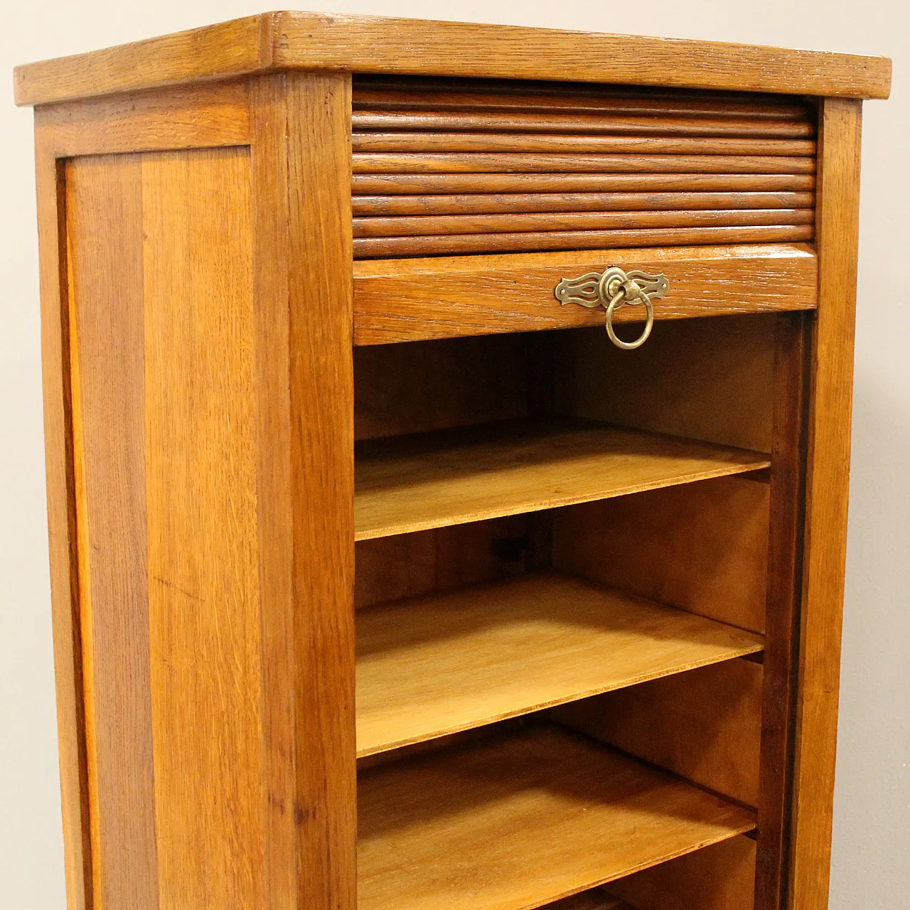 Filing cabinet with oak archive filing shutter, early 1900s 13