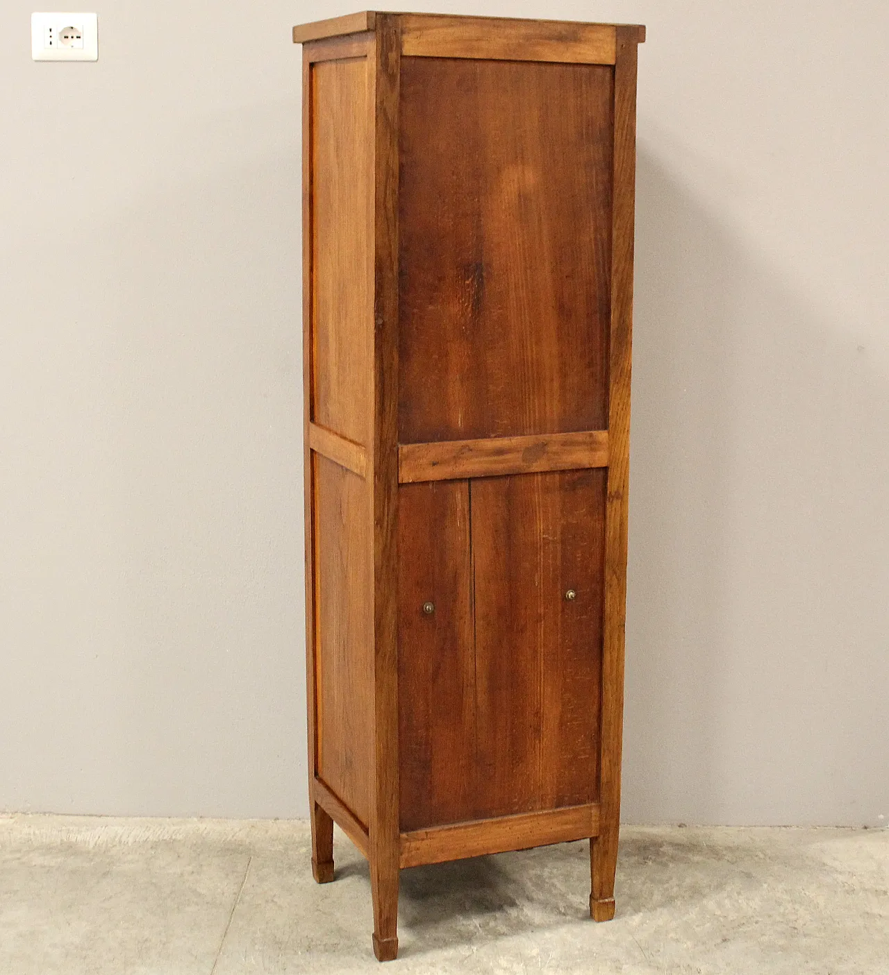 Filing cabinet with oak archive filing shutter, early 1900s 15