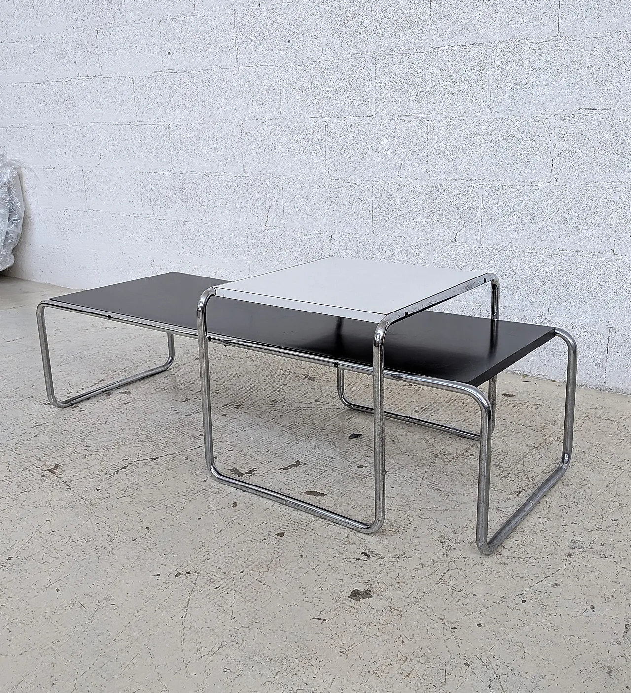 Pair of Laccio low tables by Marcel Breuer for Gavina 60s, 70s 7