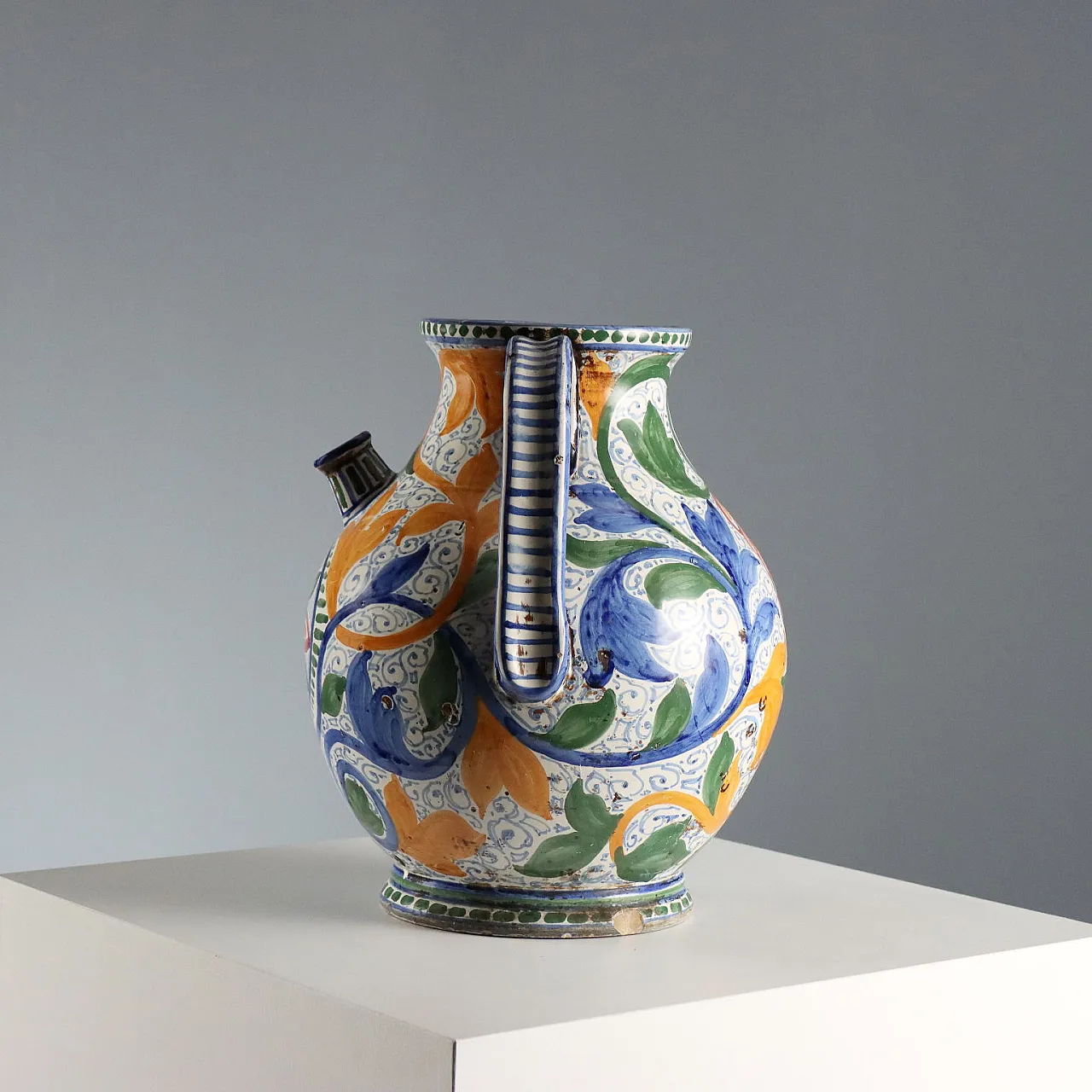 Majolica amphora, 20th century 9