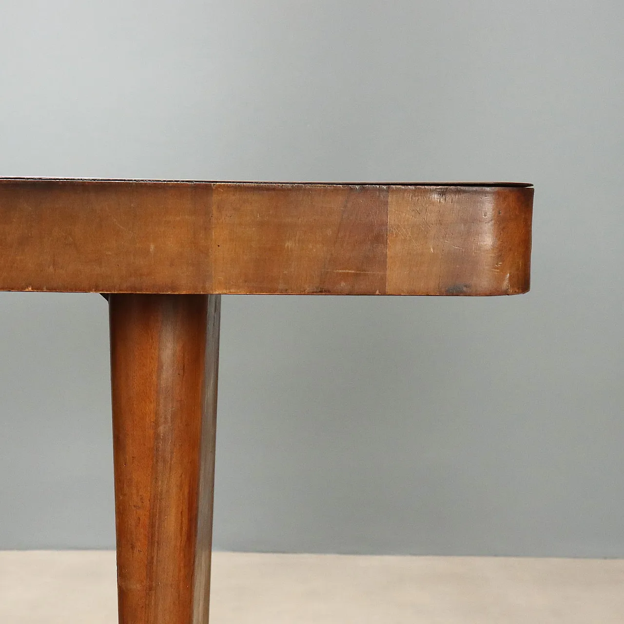 Table in briarwood veneer, 1940s 5