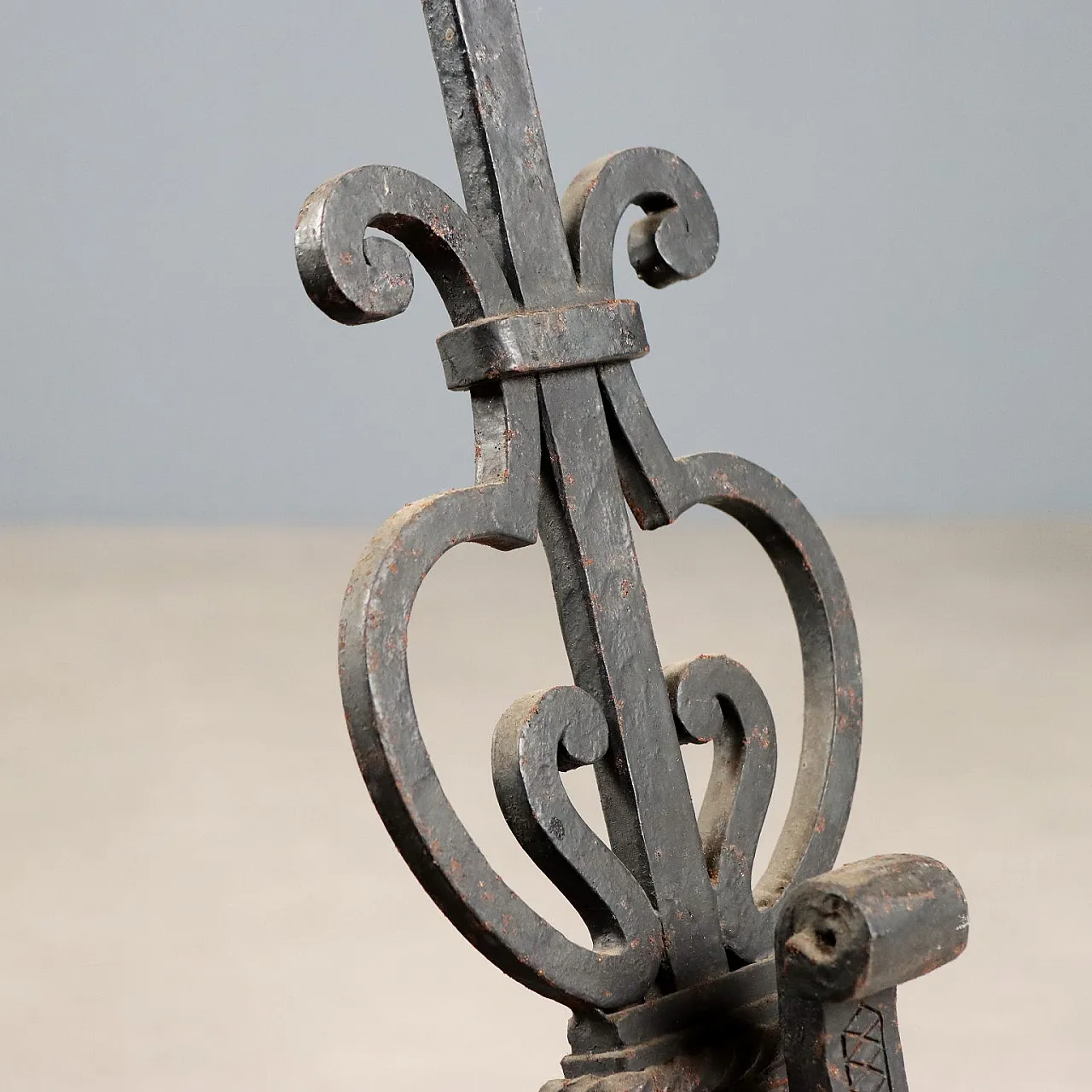 Pair of andirons in wrought iron, 20th century 6