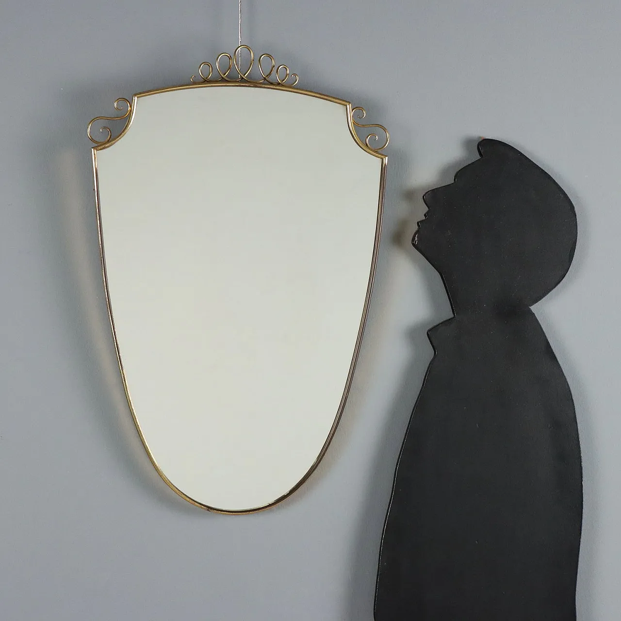 Specchio con cornice in ottone, metà '900 2