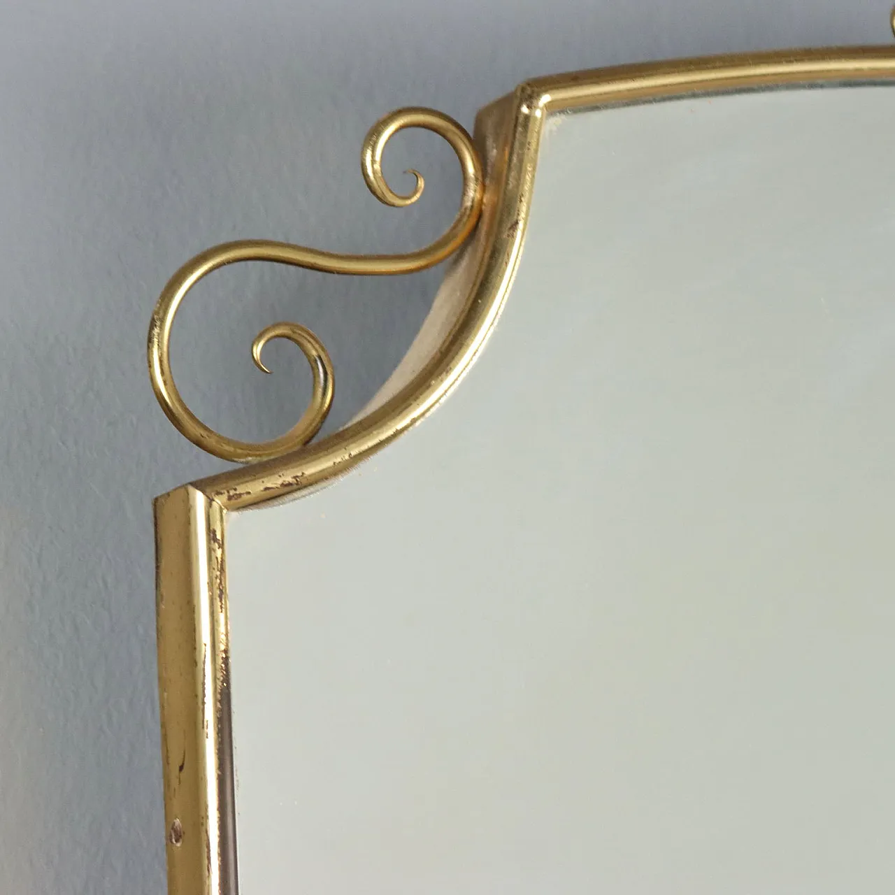 Specchio con cornice in ottone, metà '900 4