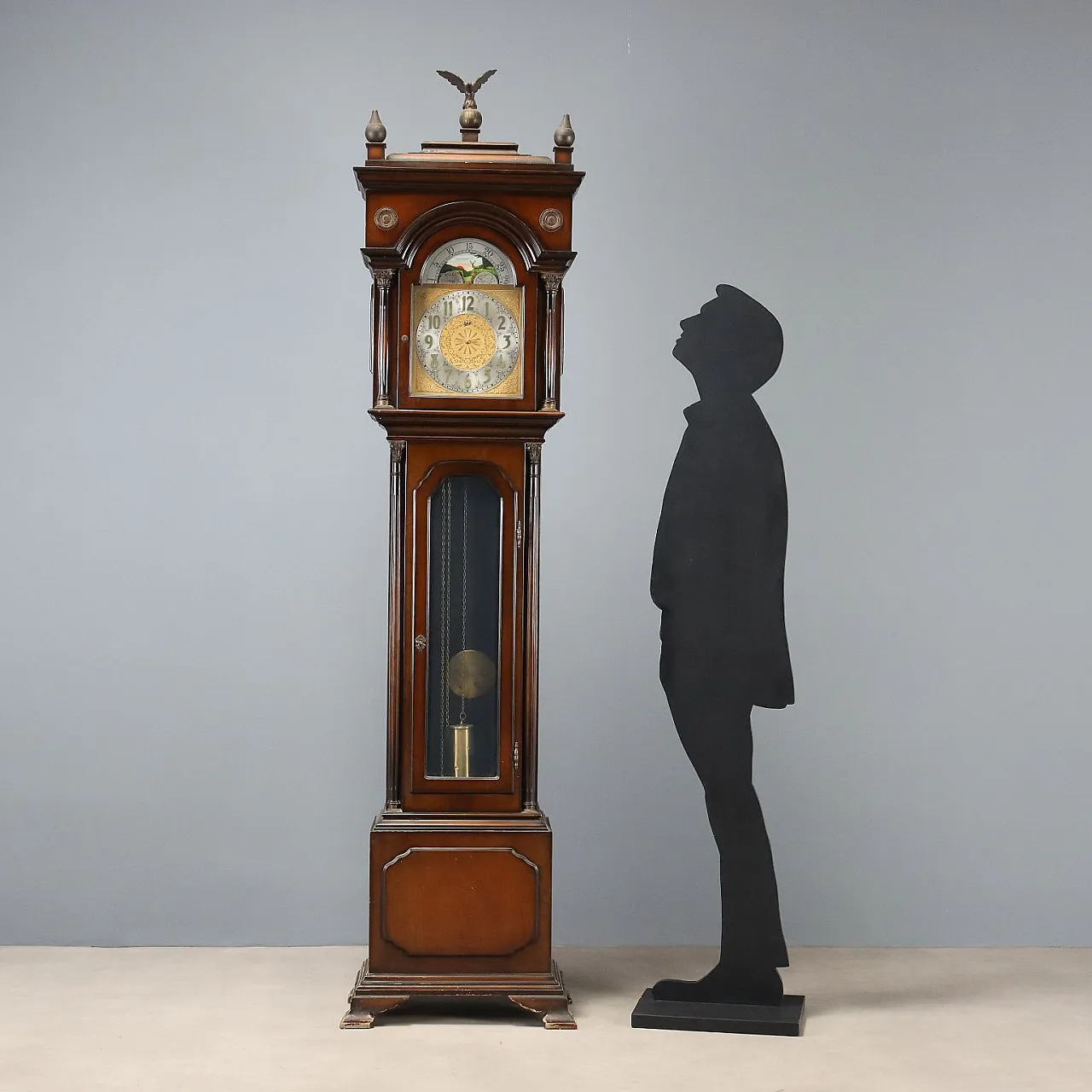 Walt pendulum clock in painted wood, 20th century 2