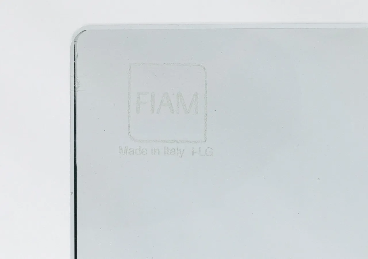 Curved glass magazine rack from Fiam, 1980s 7