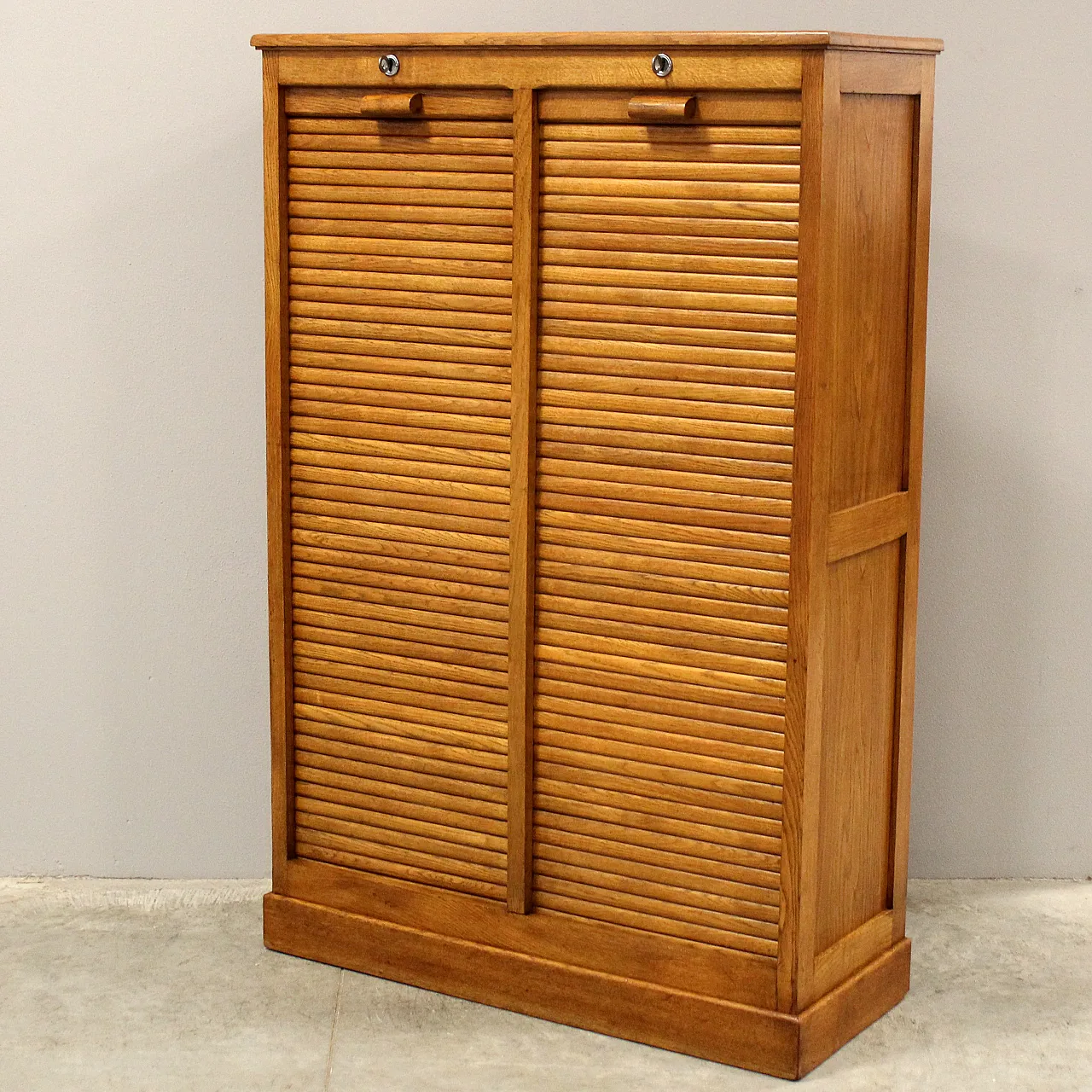 Filing cabinet with oak archive filing shutter, early 1900s 2