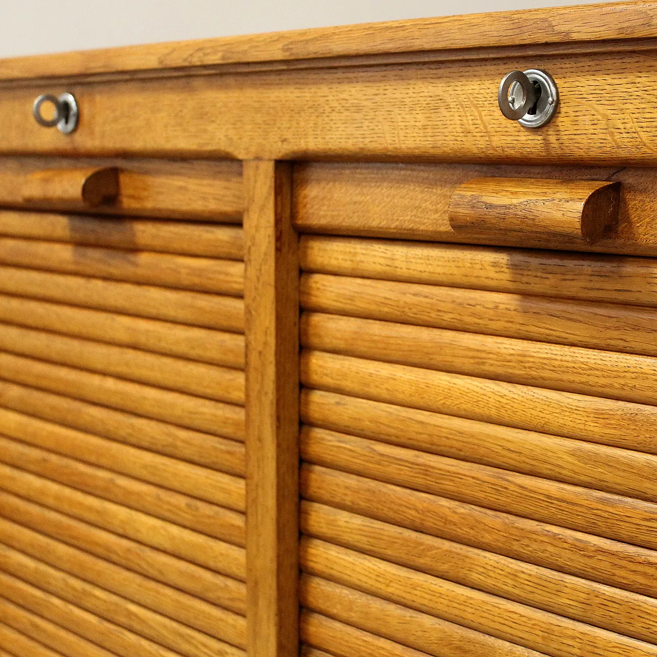 Filing cabinet with oak archive filing shutter, early 1900s 13